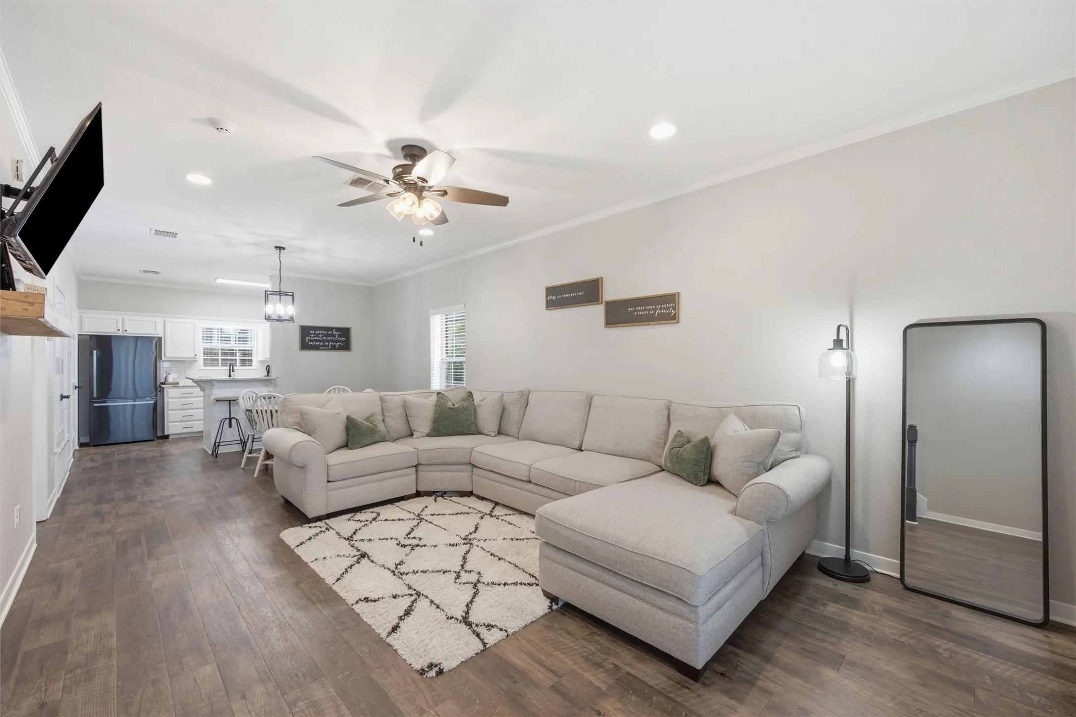 Condominium For Sale in Mc Lennan County , 1809 S 11th Street A, Waco, Texas 76706, 2 Bedroom, 3 Bathroom, Garage spaces, 1,282 Sqft, built in 2002, mls#21320533, Real Estate Agent in Waco, Homes For Sale in Mc Lennan county, Homes For Sale in Waco, Realtor in Waco Texas, Real Estate Brokerage Independent Realty Texas, Luminita Cordes Realtor
