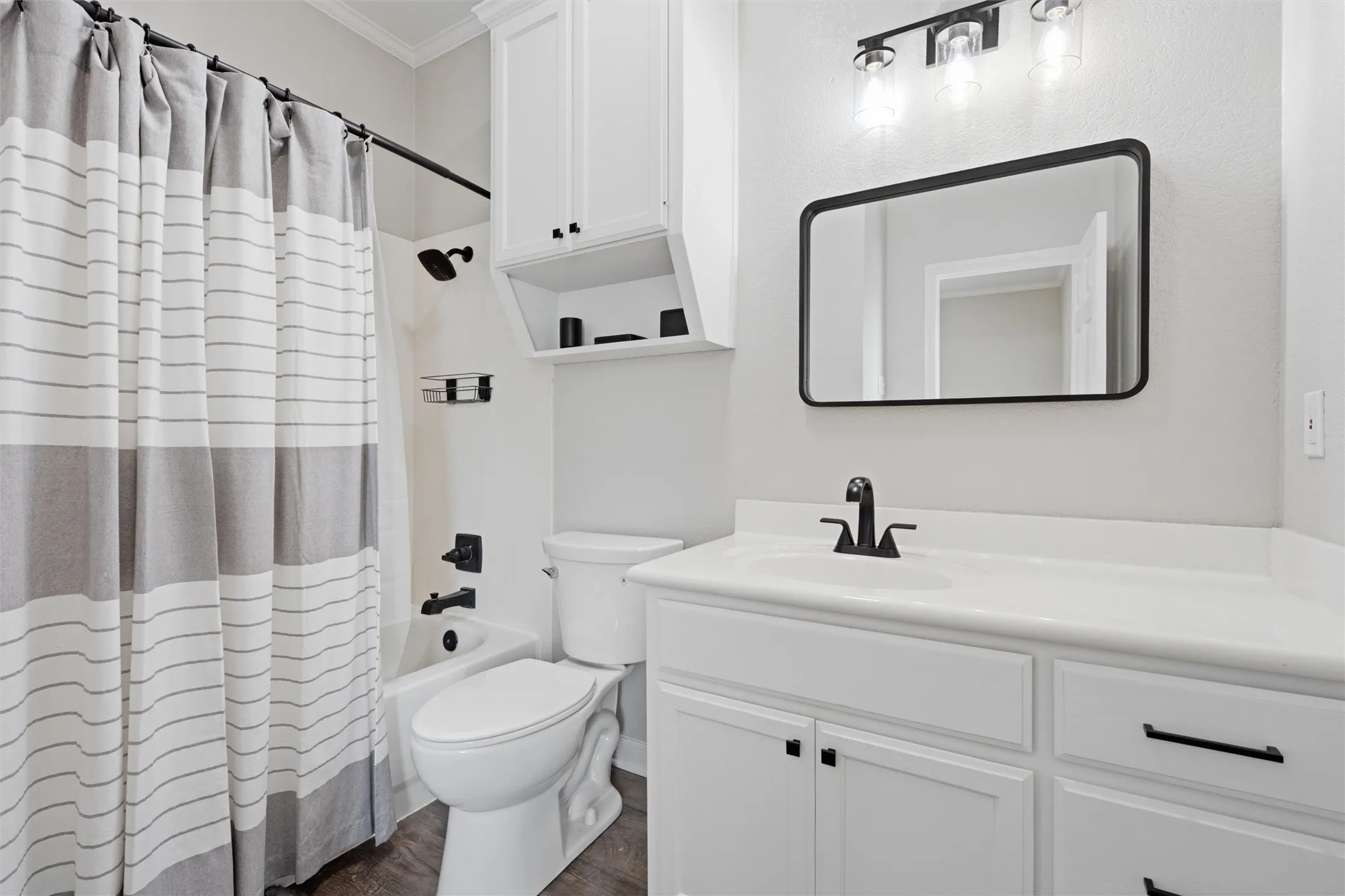 Condominium For Sale in Mc Lennan County , 1809 S 11th Street A, Waco, Texas 76706, 2 Bedroom, 3 Bathroom, Garage spaces, 1,282 Sqft, built in 2002, mls#21320533, Real Estate Agent in Waco, Homes For Sale in Mc Lennan county, Homes For Sale in Waco, Realtor in Waco Texas, Real Estate Brokerage Independent Realty Texas, Luminita Cordes Realtor