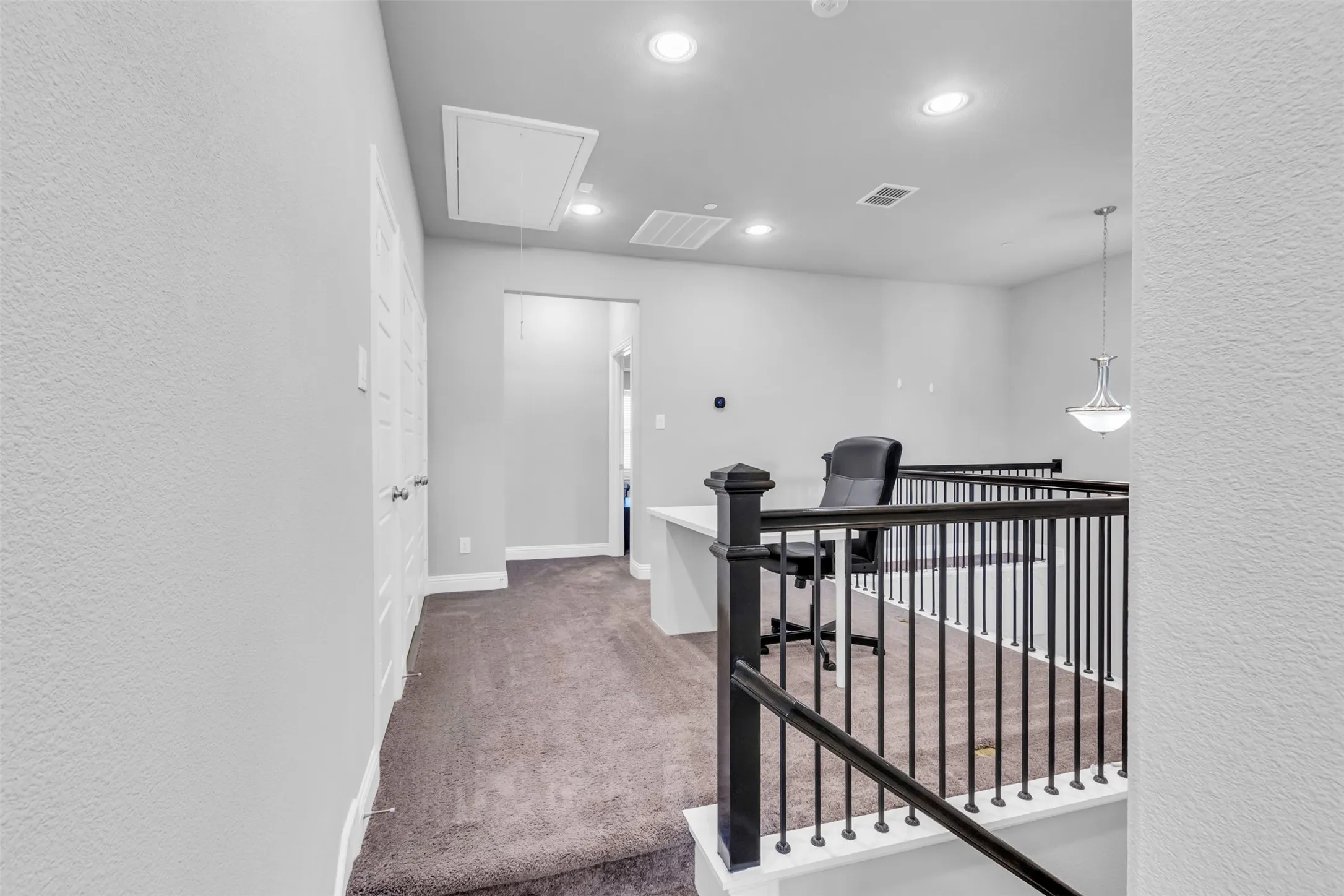 Townhouse For Rent in Collin County , 2953 Galveston Street, Plano, Texas 75075, 3 Bedroom, 3 Bathroom, 2 Garage spaces, 1,867 Sqft, built in 2017, mls#21322413, Real Estate Agent in Plano, Homes For Rent in Collin county, Homes For Rent in Plano, Realtor in Plano Texas, Real Estate Brokerage Independent Realty Texas, Luminita Cordes Realtor