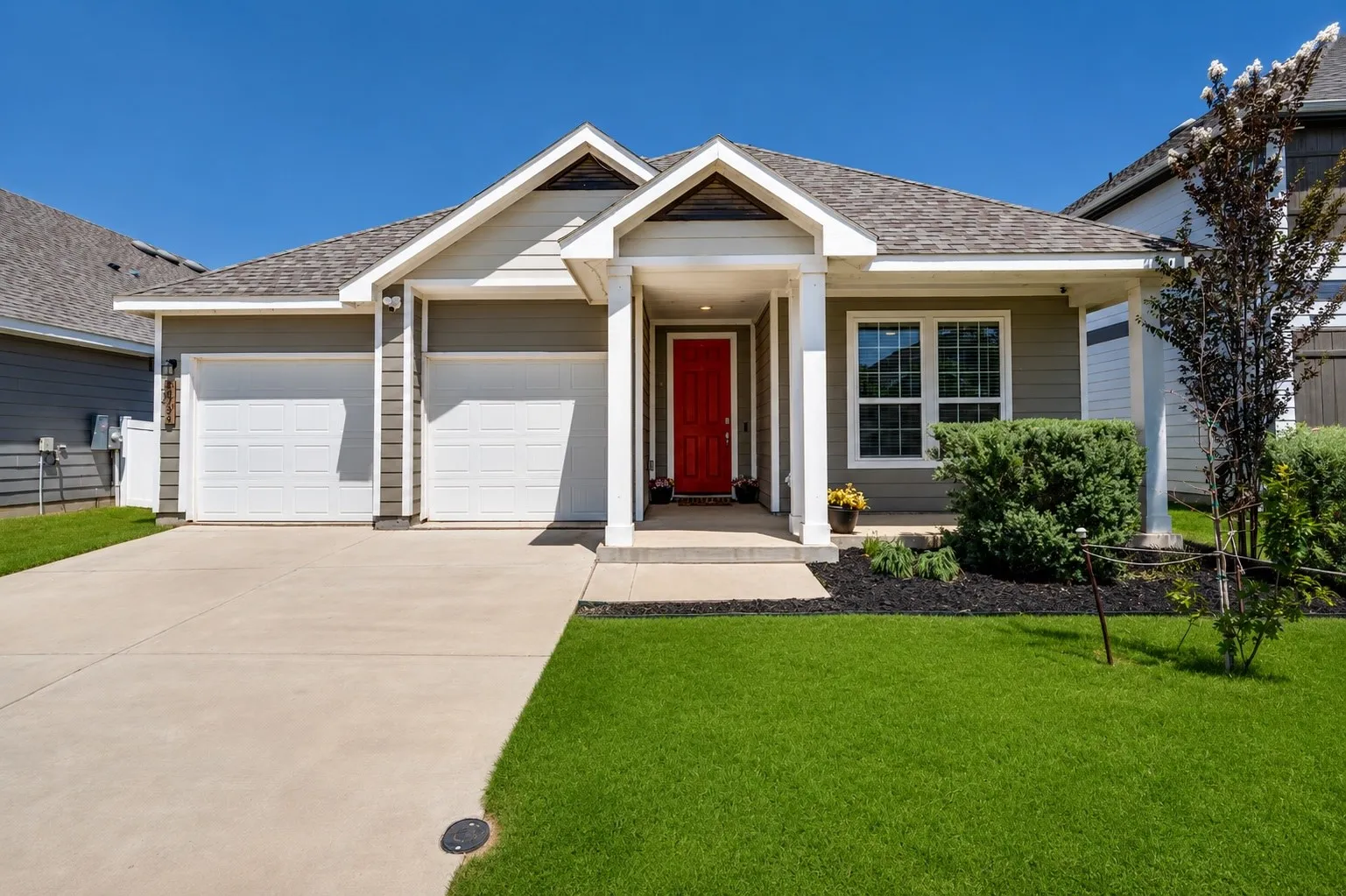 Single Family Residence For Sale in Denton County , 5956 Hopkins Drive, Providence Village, Texas 76227, 3 Bedroom, 2 Bathroom, 2 Garage spaces, 1,820 Sqft, built in 2022, mls#21322704, Real Estate Agent in Providence Village, Homes For Sale in Denton county, Homes For Sale in Providence Village, Realtor in Providence Village Texas, Real Estate Brokerage Independent Realty Texas, Luminita Cordes Realtor