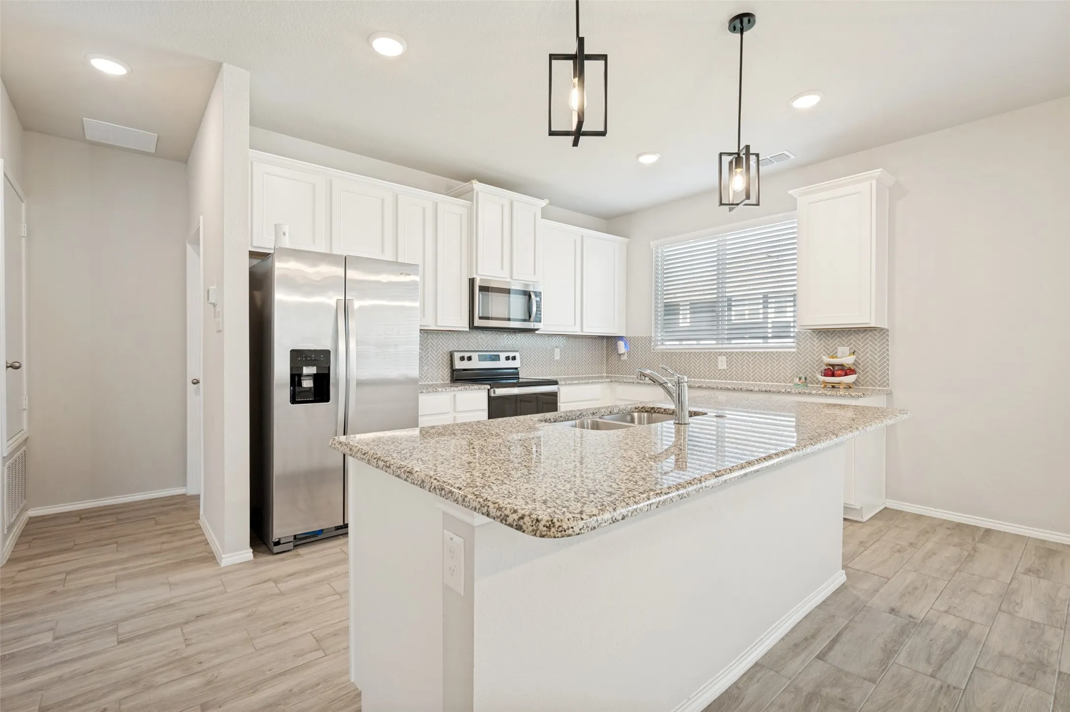 Single Family Residence For Sale in Denton County , 5956 Hopkins Drive, Providence Village, Texas 76227, 3 Bedroom, 2 Bathroom, 2 Garage spaces, 1,820 Sqft, built in 2022, mls#21322704, Real Estate Agent in Providence Village, Homes For Sale in Denton county, Homes For Sale in Providence Village, Realtor in Providence Village Texas, Real Estate Brokerage Independent Realty Texas, Luminita Cordes Realtor