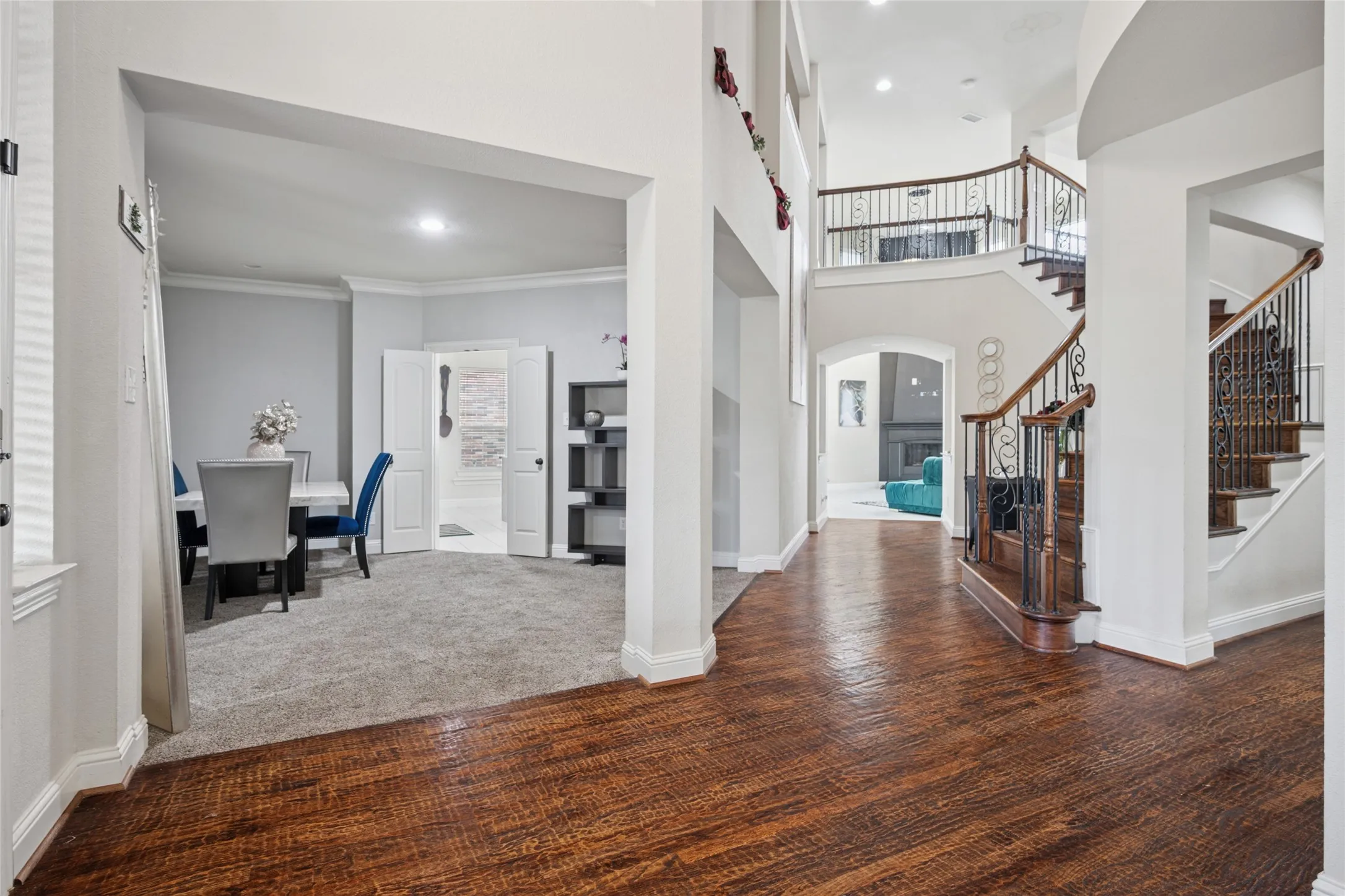 Single Family Residence For Sale in Denton County , 901 Oglethorpe Lane, Aubrey, Texas 76227, 4 Bedroom, 4 Bathroom, 2 Garage spaces, 3,715 Sqft, built in 2013, mls#21322697, Real Estate Agent in Aubrey, Homes For Sale in Denton county, Homes For Sale in Aubrey, Realtor in Aubrey Texas, Real Estate Brokerage Independent Realty Texas, Luminita Cordes Realtor
