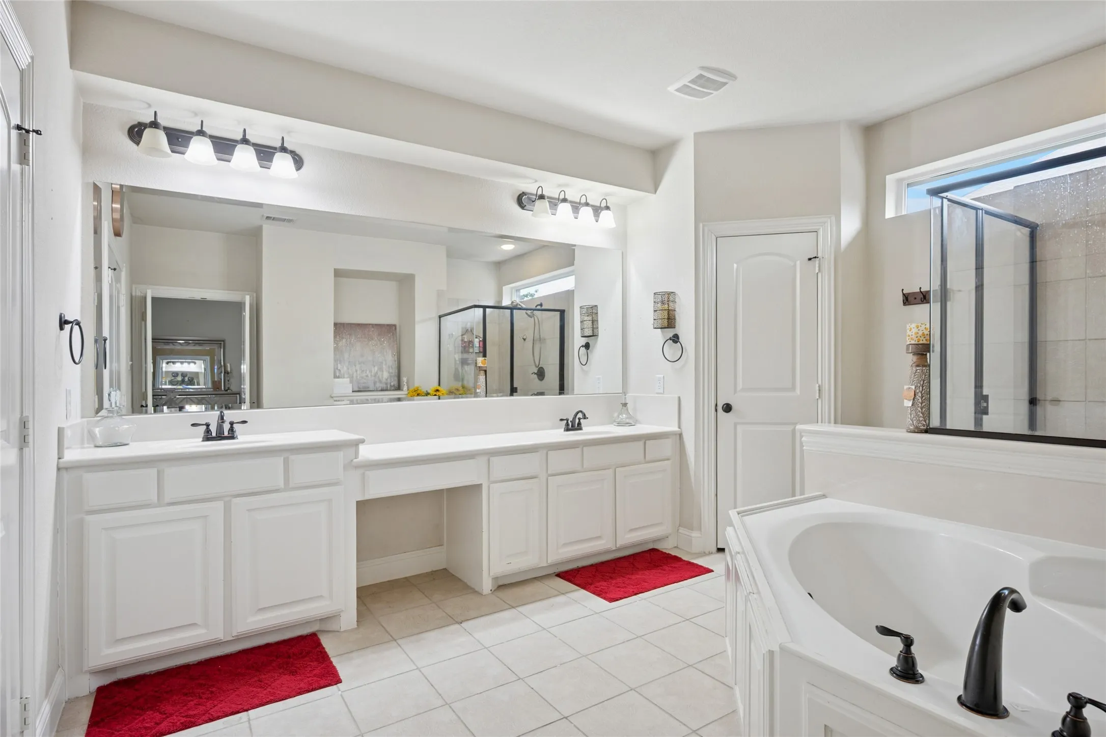 Single Family Residence For Sale in Denton County , 901 Oglethorpe Lane, Aubrey, Texas 76227, 4 Bedroom, 4 Bathroom, 2 Garage spaces, 3,715 Sqft, built in 2013, mls#21322697, Real Estate Agent in Aubrey, Homes For Sale in Denton county, Homes For Sale in Aubrey, Realtor in Aubrey Texas, Real Estate Brokerage Independent Realty Texas, Luminita Cordes Realtor