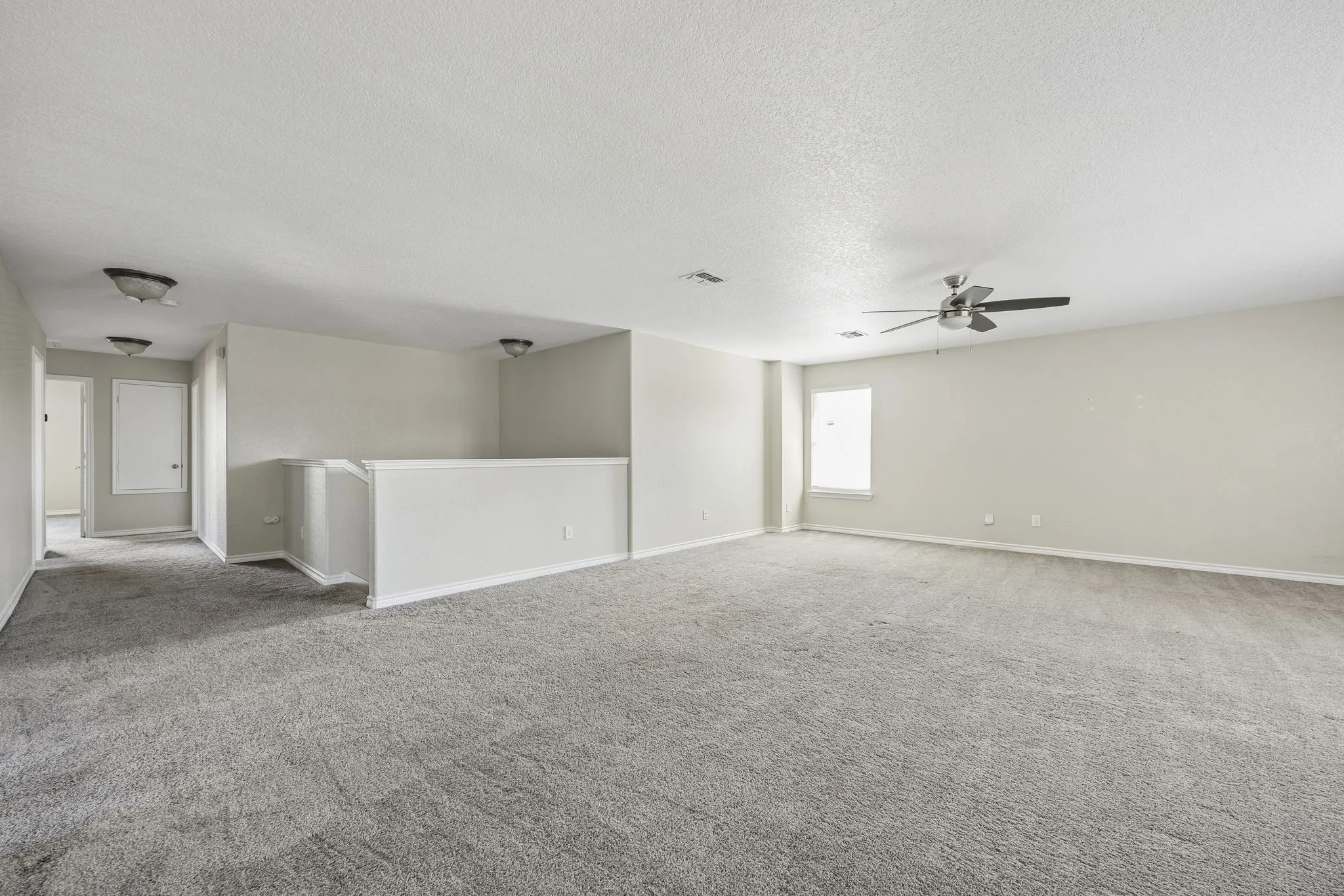 Single Family Residence For Sale in Tarrant County , 3924 Estrella Court, Fort Worth, Texas 76106, 5 Bedroom, 3 Bathroom, 2 Garage spaces, 3,632 Sqft, built in 2006, mls#21317731, Real Estate Agent in Fort Worth, Homes For Sale in Tarrant county, Homes For Sale in Fort Worth, Realtor in Fort Worth Texas, Real Estate Brokerage Independent Realty Texas, Luminita Cordes Realtor