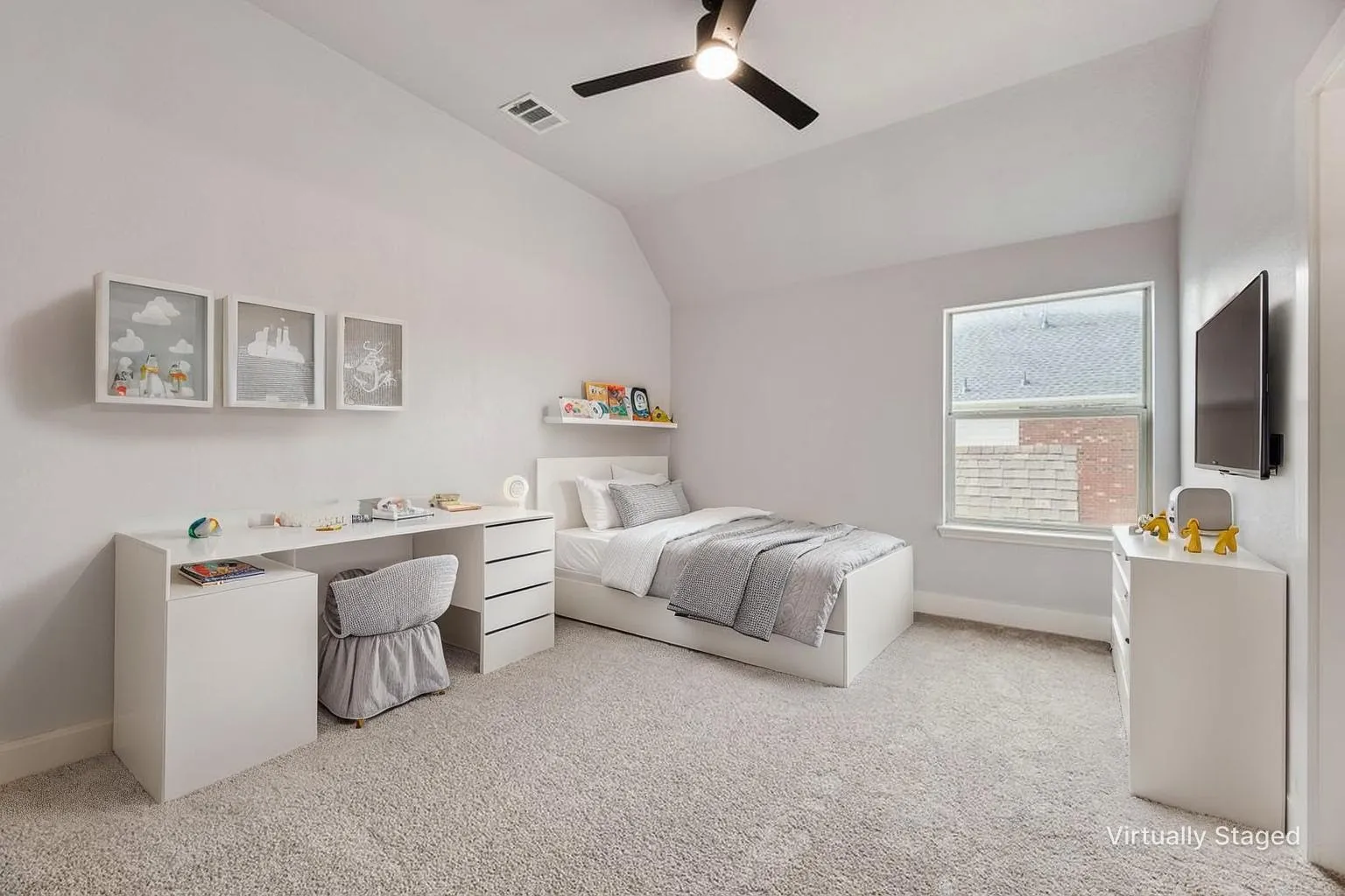 Secondary bedroom that share a well appointed Jack-and-Jill bathroom