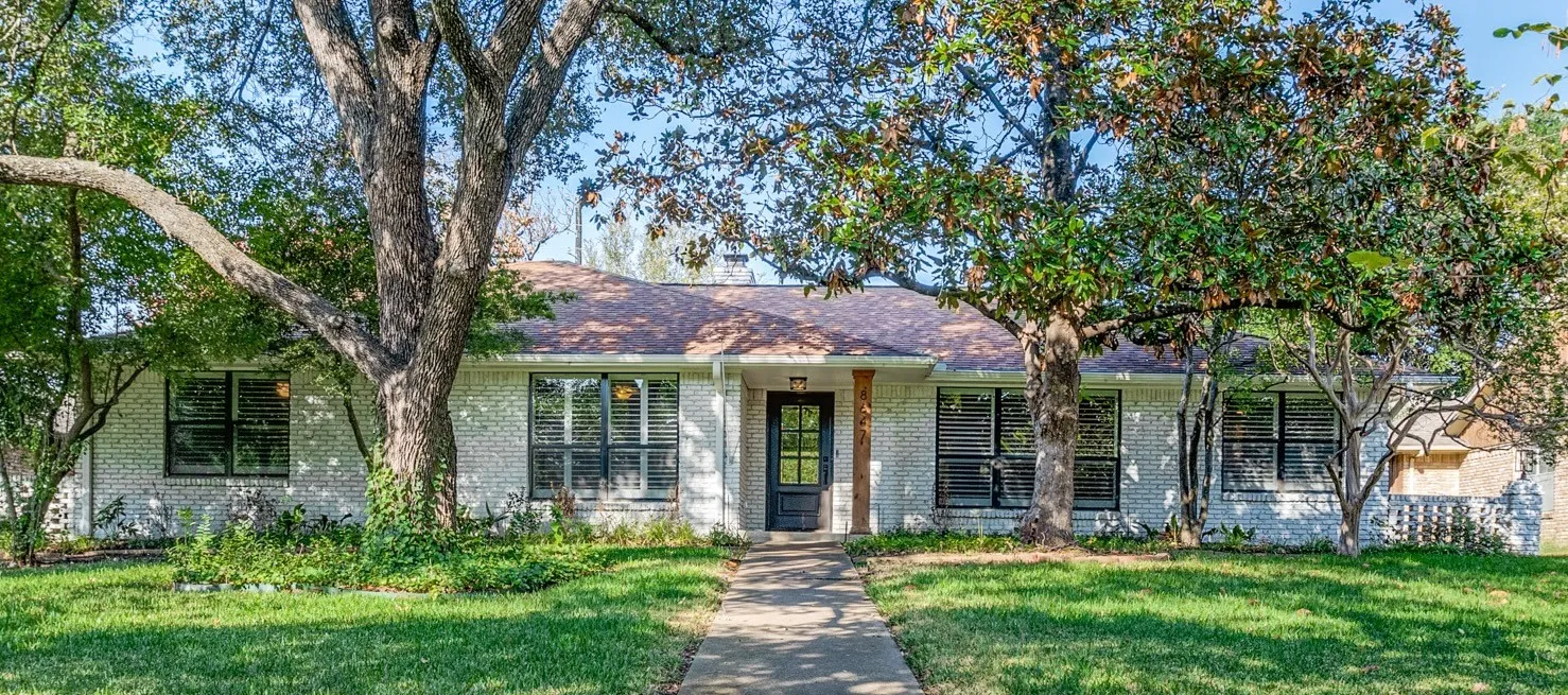 Single Family Residence For Rent in Dallas County , 8647 Langdale Circle, Dallas, Texas 75238, 4 Bedroom, 3 Bathroom, 2 Garage spaces, 2,300 Sqft, built in 1968, mls#21322293, Real Estate Agent in Dallas, Homes For Rent in Dallas county, Homes For Rent in Dallas, Realtor in Dallas Texas, Real Estate Brokerage Independent Realty Texas, Luminita Cordes Realtor