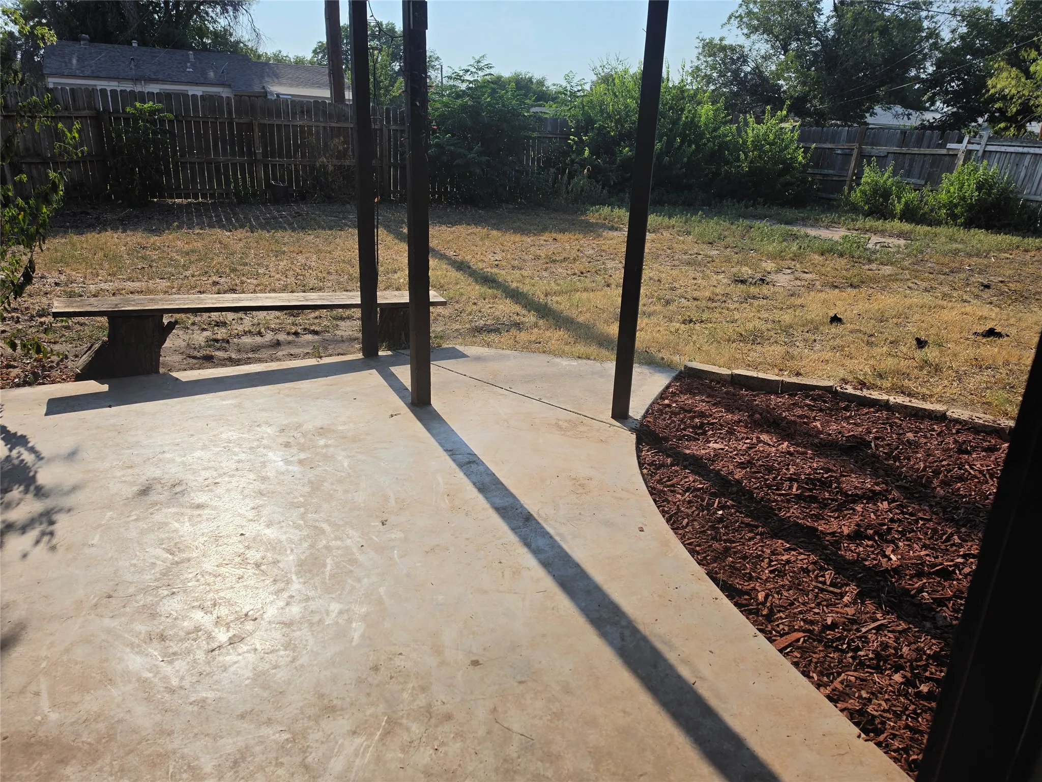 Single Family Residence For Sale in Taylor County , 2066 Vine Street, Abilene, Texas 79602, 3 Bedroom, 1 Bathroom, Garage spaces, 1,260 Sqft, built in 1982, mls#21322757, Real Estate Agent in Abilene, Homes For Sale in Taylor county, Homes For Sale in Abilene, Realtor in Abilene Texas, Real Estate Brokerage Independent Realty Texas, Luminita Cordes Realtor