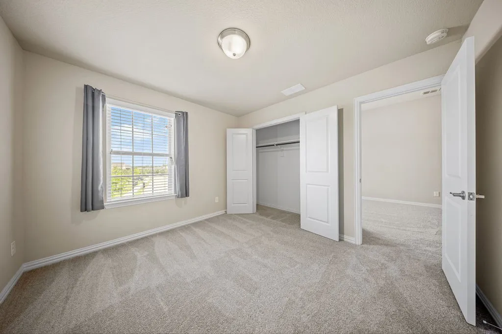 Single Family Residence For Sale in Dallas County , 3524 Hathaway Court, Irving, Texas 75062, 4 Bedroom, 4 Bathroom, 2 Garage spaces, 2,336 Sqft, built in 2019, mls#21288666, Real Estate Agent in Irving, Homes For Sale in Dallas county, Homes For Sale in Irving, Realtor in Irving Texas, Real Estate Brokerage Independent Realty Texas, Luminita Cordes Realtor