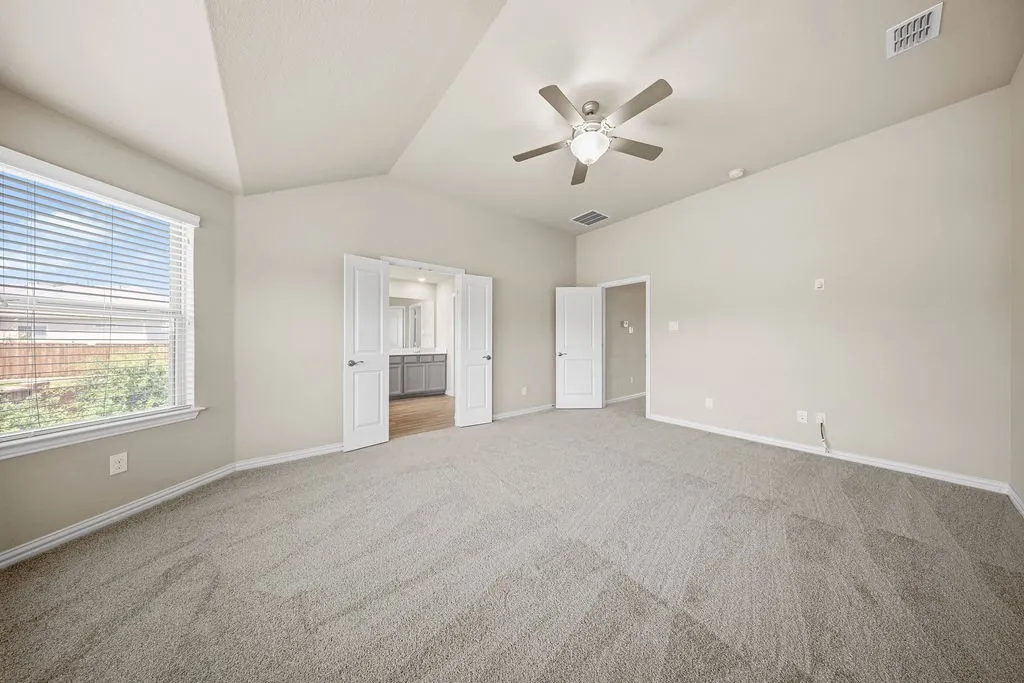 Single Family Residence For Sale in Dallas County , 3524 Hathaway Court, Irving, Texas 75062, 4 Bedroom, 4 Bathroom, 2 Garage spaces, 2,336 Sqft, built in 2019, mls#21288666, Real Estate Agent in Irving, Homes For Sale in Dallas county, Homes For Sale in Irving, Realtor in Irving Texas, Real Estate Brokerage Independent Realty Texas, Luminita Cordes Realtor