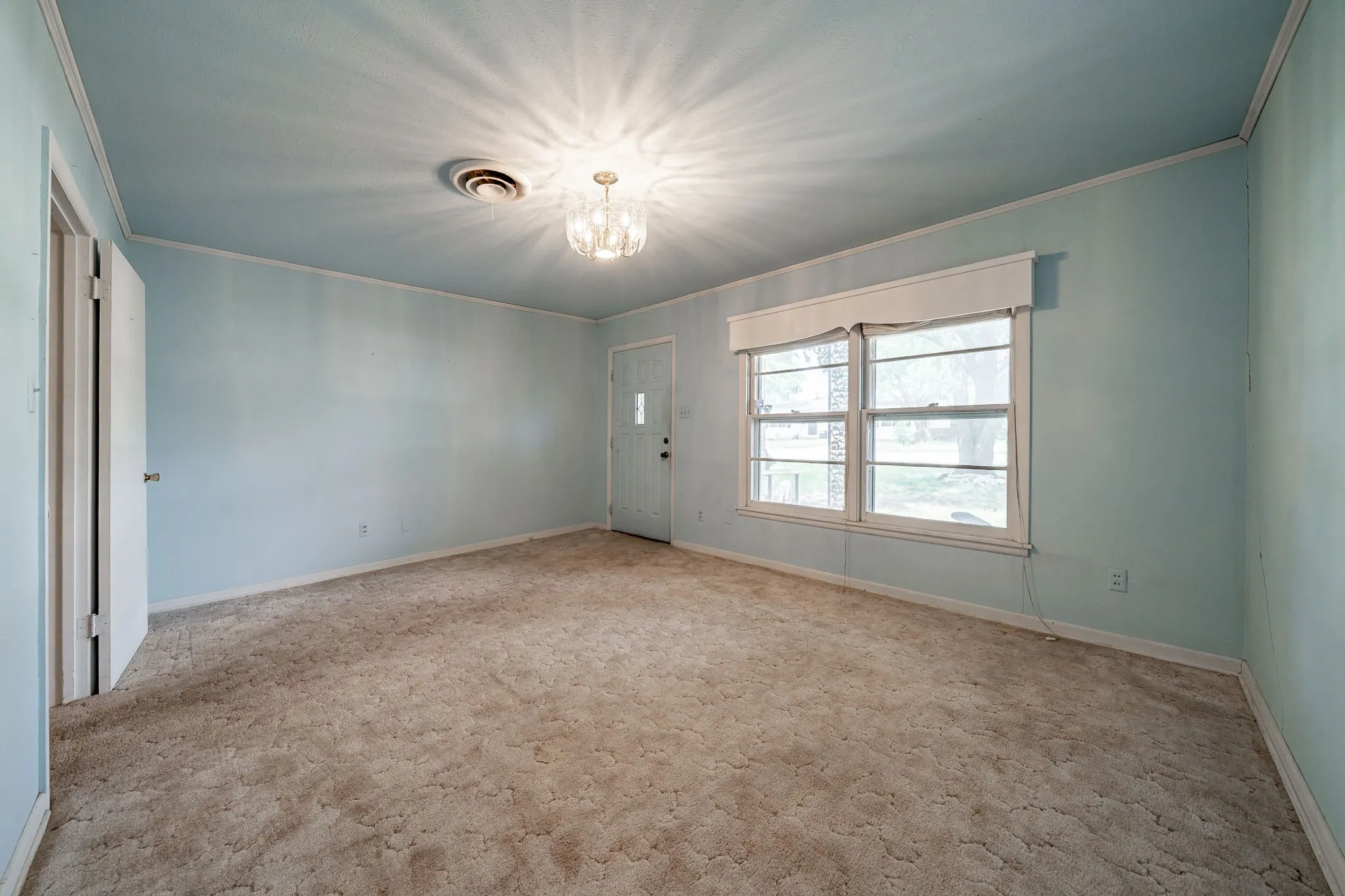Single Family Residence For Sale in Jones County , 909 S Anson, Stamford, Texas 79553, 3 Bedrooms, 2 Bathrooms, 1 Garage spaces, 1,446 Sqft, built in 1962, Price $155,000, mls#21322784, Real Estate Agent in Stamford, Homes For Sale in Jones county, Homes For Sale in Stamford, Realtor in Stamford Texas, Real Estate Brokerage Independent Realty Texas, Luminita Cordes Realtor
