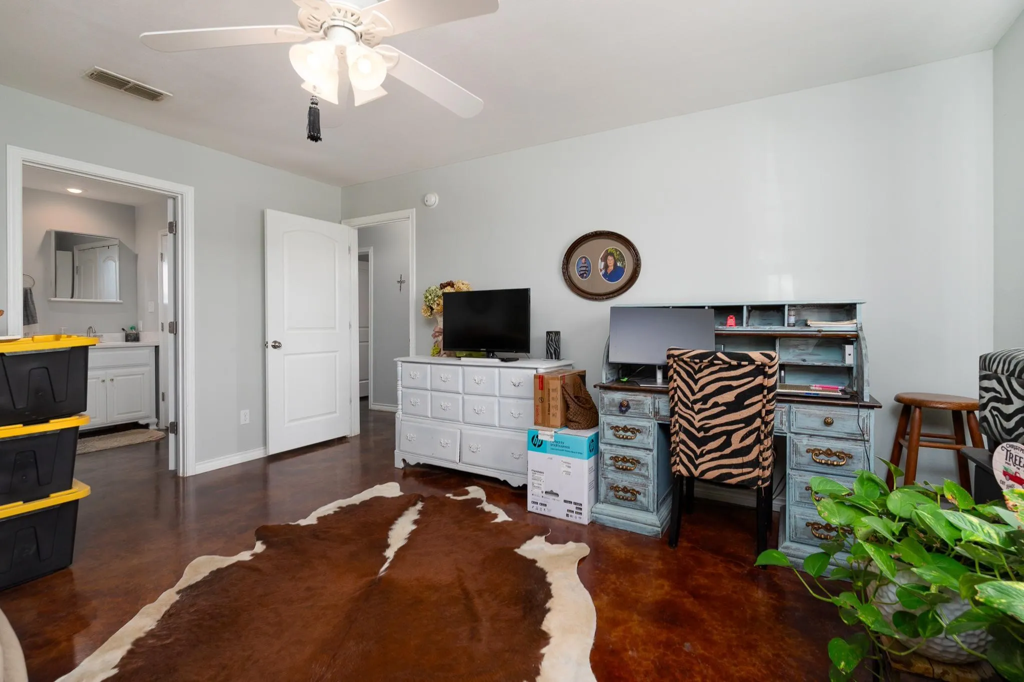Single Family Residence For Sale in Taylor County , 1002 County Road 209, Wingate, Texas 79566, 3 Bedroom, 2 Bathroom, Garage spaces, 1,568 Sqft, built in 2016, mls#21321662, Real Estate Agent in Wingate, Homes For Sale in Taylor county, Homes For Sale in Wingate, Realtor in Wingate Texas, Real Estate Brokerage Independent Realty Texas, Luminita Cordes Realtor