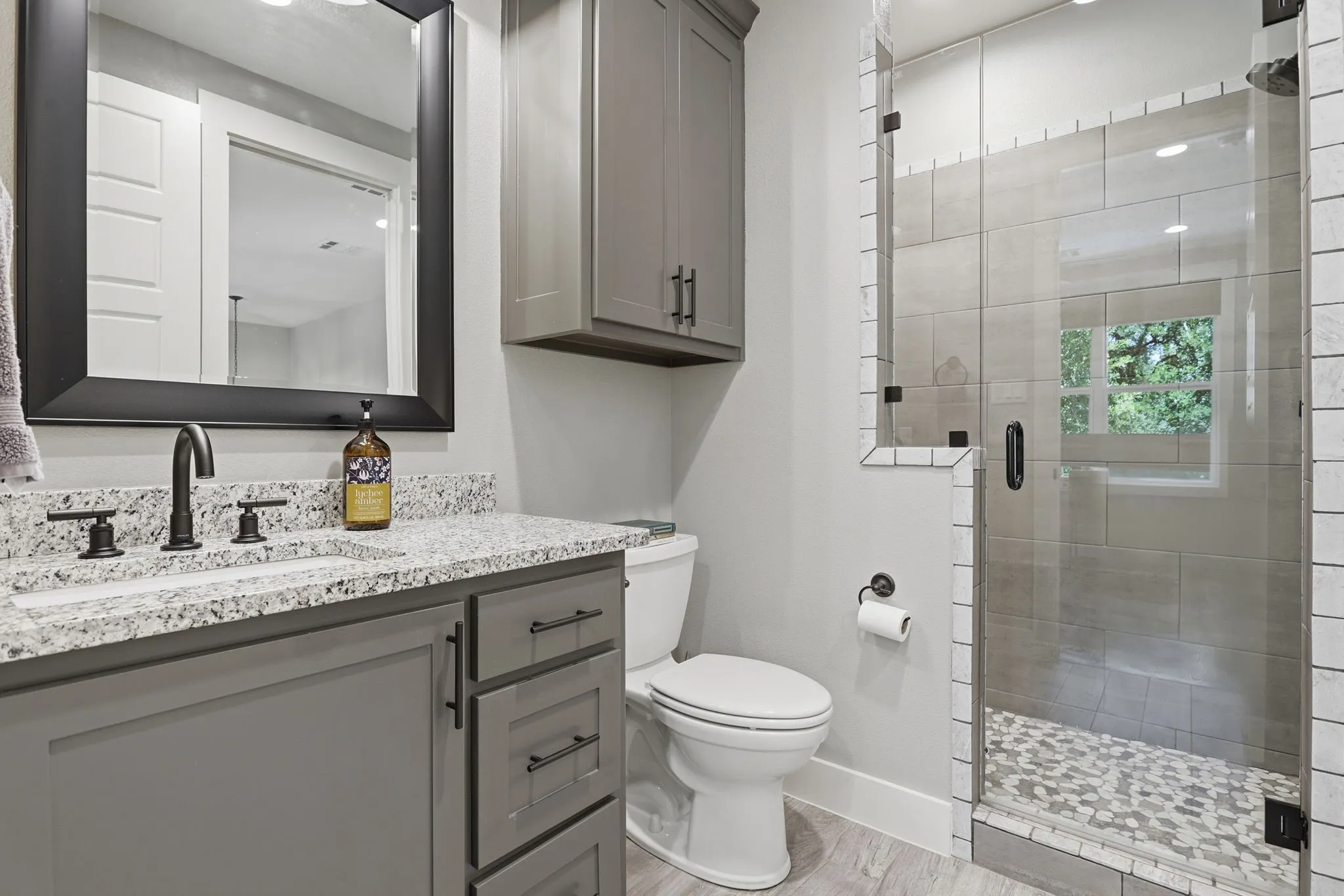 Single Family Residence For Sale in Parker County , 533 S Sugartree Drive, Lipan, Texas 76462, 4 Bedroom, 4 Bathroom, 3 Garage spaces, 2,705 Sqft, built in 2019, Price $739,000, mls#21321982, Real Estate Agent in Lipan, Homes For Sale in Parker county, Homes For Sale in Lipan, Realtor in Lipan Texas, Real Estate Brokerage Independent Realty Texas, Luminita Cordes Realtor