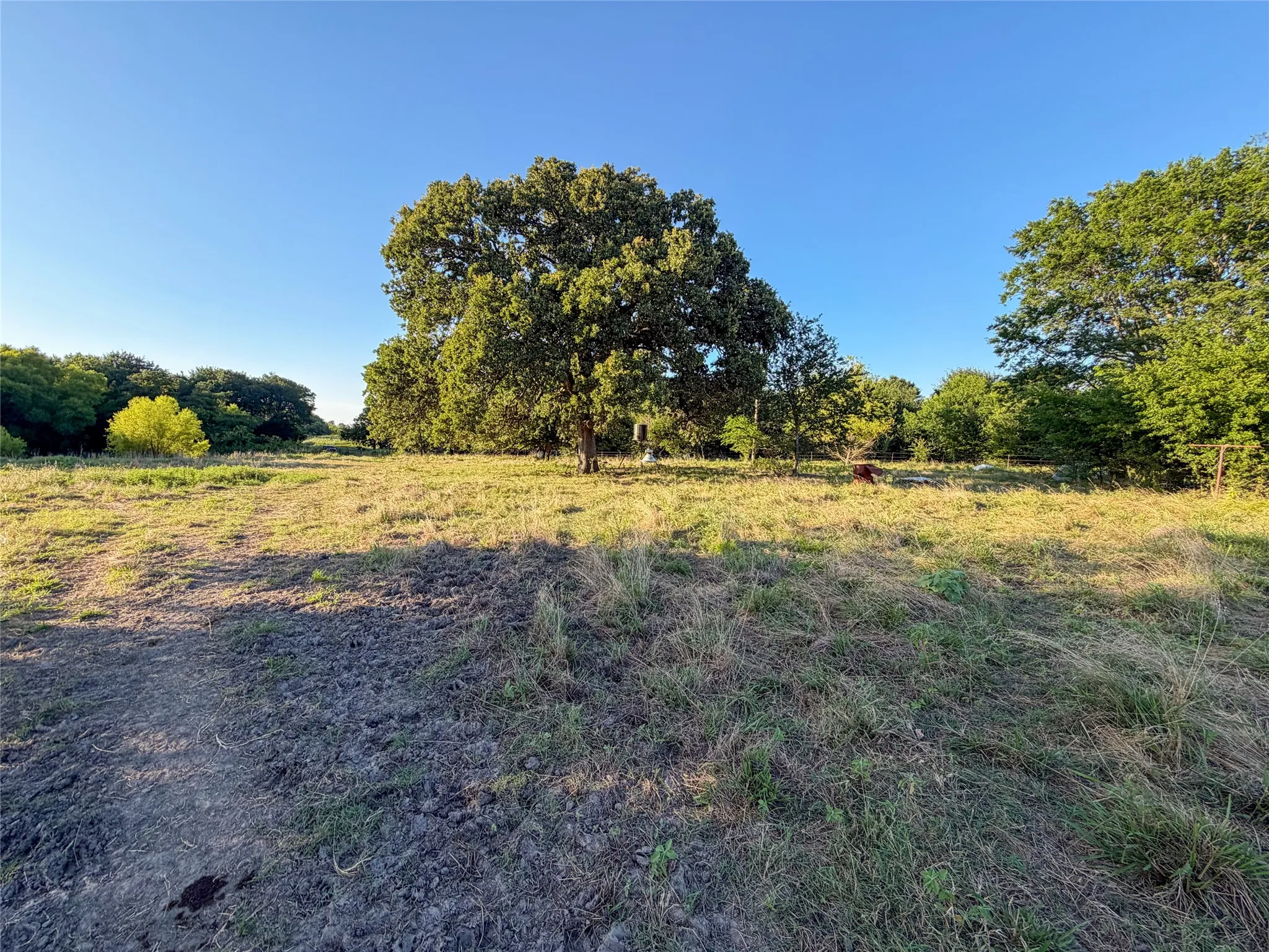 Unimproved Land For Sale in Hunt County , 5715 INTERSTATE 30, Campbell, Texas 75422, 0, 0, Garage spaces, 0 Sqft, built in 0, mls#21322797, Real Estate Agent in Campbell, Homes For Sale in Hunt county, Homes For Sale in Campbell, Realtor in Campbell Texas, Real Estate Brokerage Independent Realty Texas, Luminita Cordes Realtor