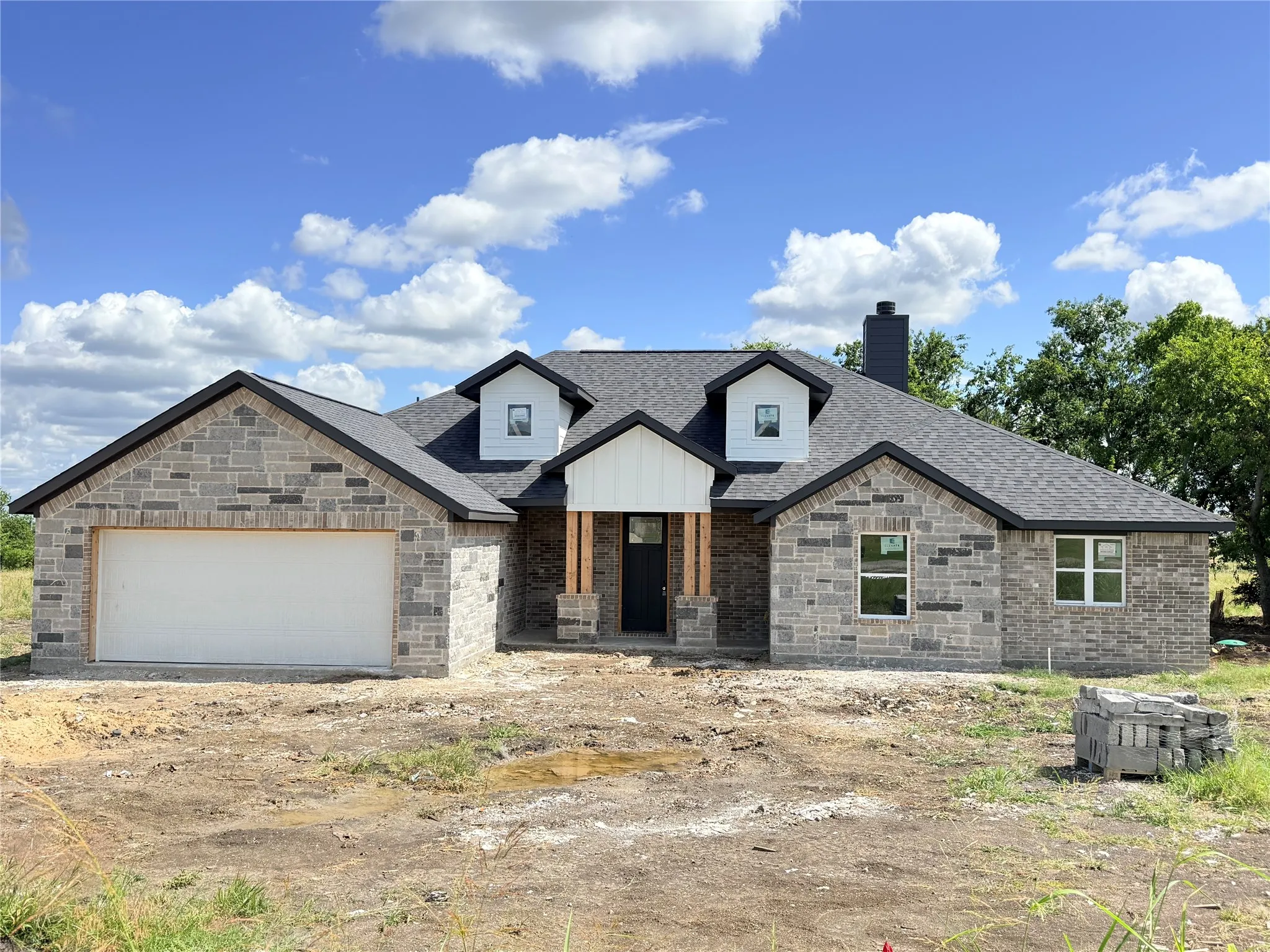 Single Family Residence For Sale in Parker County , 1016 Don Eve Court, Azle, Texas 76020, 4 Bedroom, 2 Bathroom, Garage spaces, 1,949 Sqft, built in 2026, mls#21322808, Real Estate Agent in Azle, Homes For Sale in Parker county, Homes For Sale in Azle, Realtor in Azle Texas, Real Estate Brokerage Independent Realty Texas, Luminita Cordes Realtor