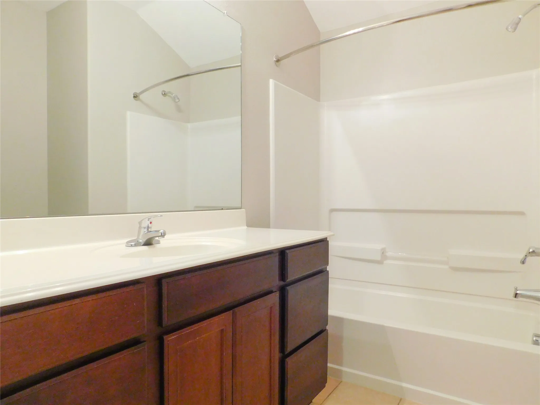 Single Family Residence For Rent in Denton County , 101 Kincaid Drive, Sanger, Texas 76266, 3 Bedroom, 2 Bathroom, 2 Garage spaces, 1,491 Sqft, built in 2012, mls#21320050, Real Estate Agent in Sanger, Homes For Rent in Denton county, Homes For Rent in Sanger, Realtor in Sanger Texas, Real Estate Brokerage Independent Realty Texas, Luminita Cordes Realtor