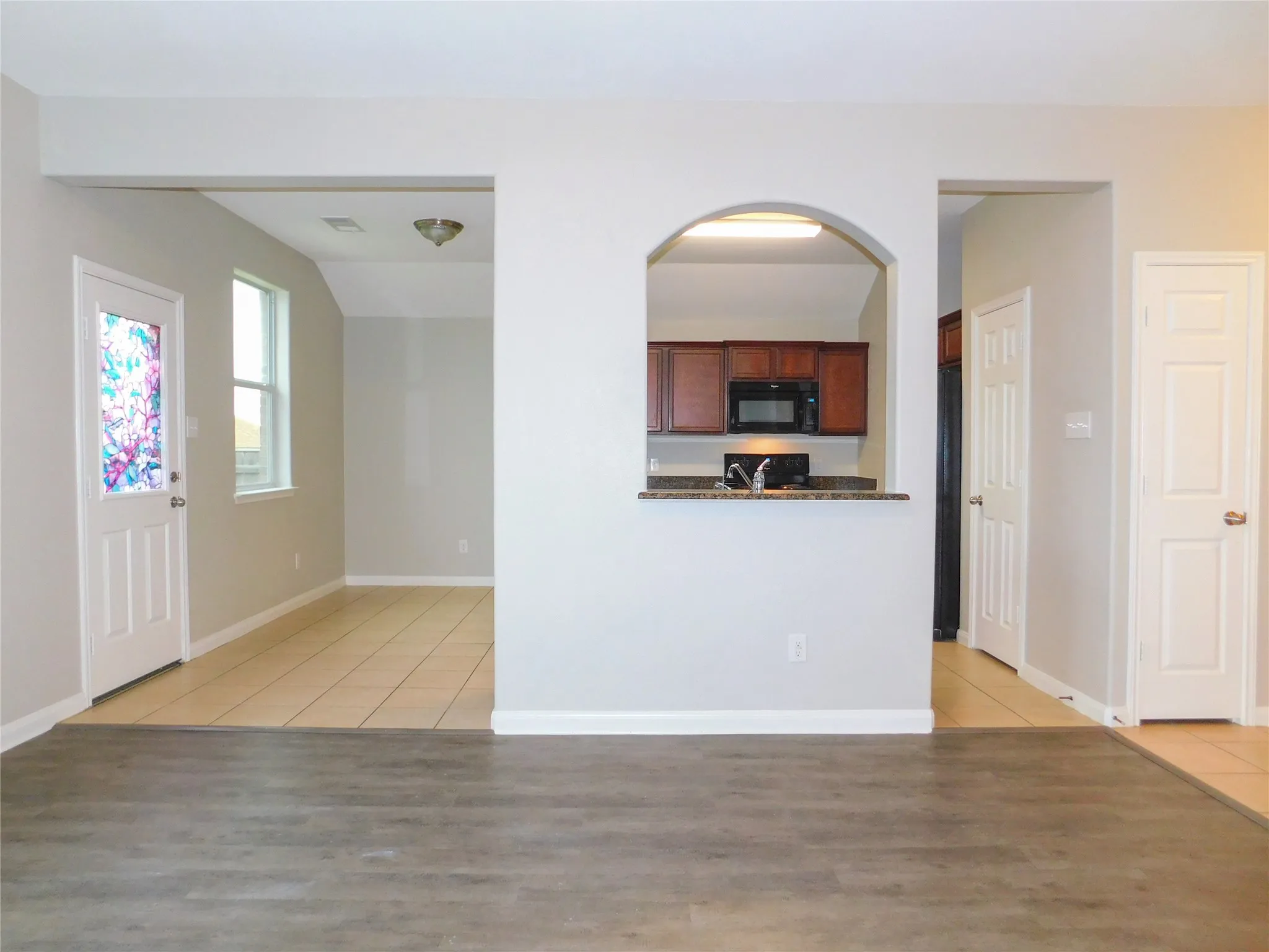 Single Family Residence For Rent in Denton County , 101 Kincaid Drive, Sanger, Texas 76266, 3 Bedroom, 2 Bathroom, 2 Garage spaces, 1,491 Sqft, built in 2012, mls#21320050, Real Estate Agent in Sanger, Homes For Rent in Denton county, Homes For Rent in Sanger, Realtor in Sanger Texas, Real Estate Brokerage Independent Realty Texas, Luminita Cordes Realtor