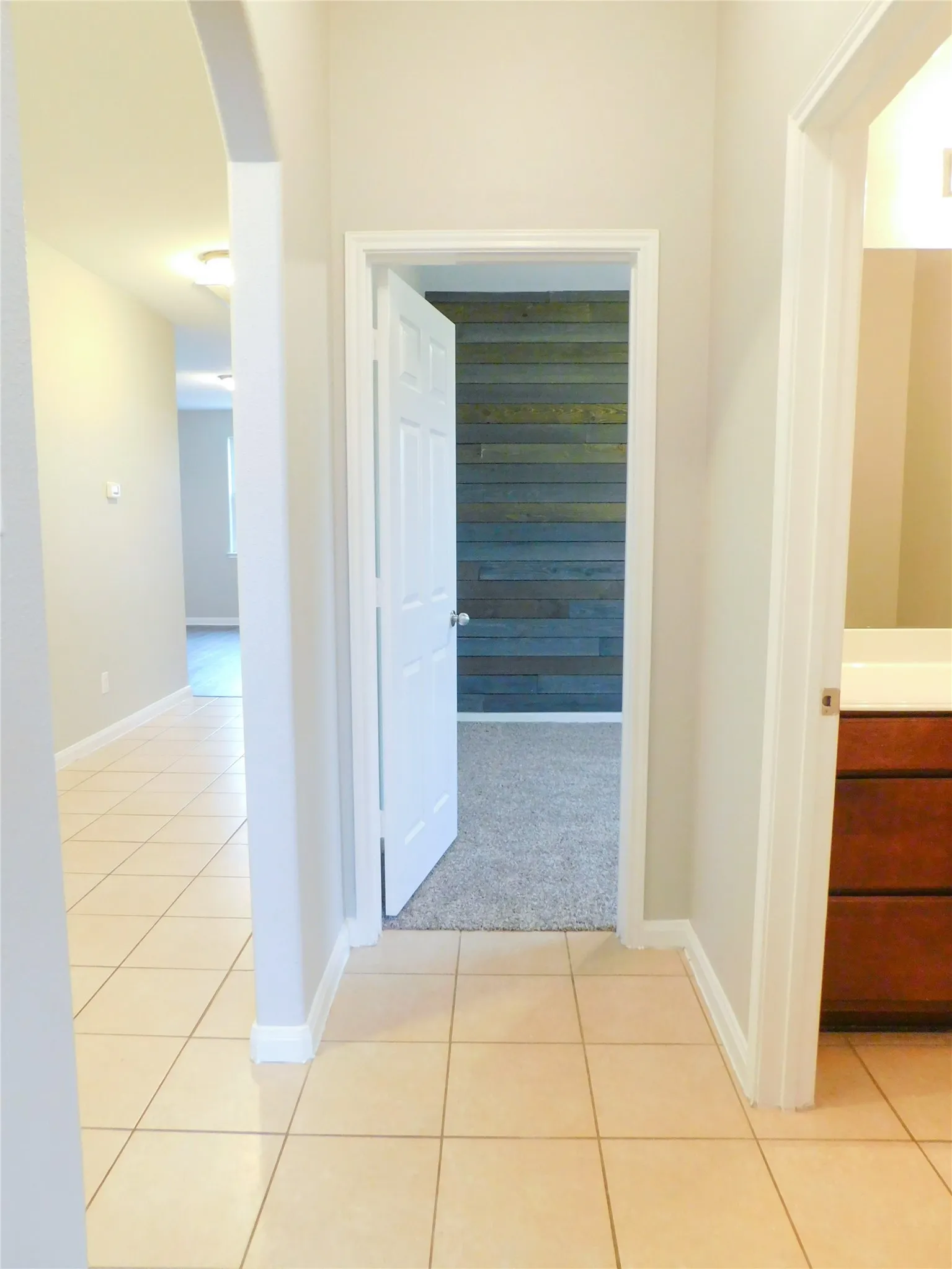 Single Family Residence For Rent in Denton County , 101 Kincaid Drive, Sanger, Texas 76266, 3 Bedroom, 2 Bathroom, 2 Garage spaces, 1,491 Sqft, built in 2012, mls#21320050, Real Estate Agent in Sanger, Homes For Rent in Denton county, Homes For Rent in Sanger, Realtor in Sanger Texas, Real Estate Brokerage Independent Realty Texas, Luminita Cordes Realtor