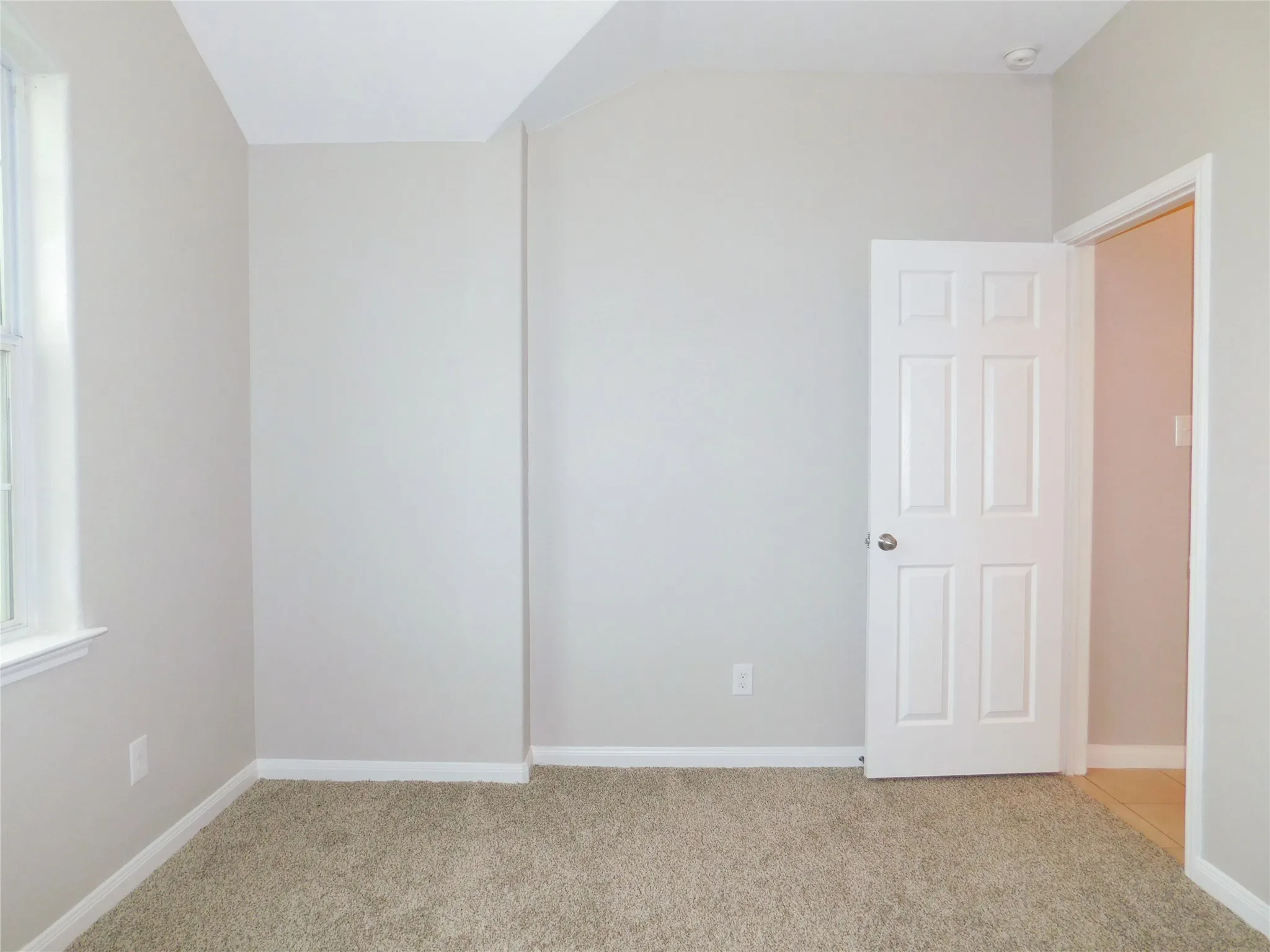 Single Family Residence For Rent in Denton County , 101 Kincaid Drive, Sanger, Texas 76266, 3 Bedroom, 2 Bathroom, 2 Garage spaces, 1,491 Sqft, built in 2012, mls#21320050, Real Estate Agent in Sanger, Homes For Rent in Denton county, Homes For Rent in Sanger, Realtor in Sanger Texas, Real Estate Brokerage Independent Realty Texas, Luminita Cordes Realtor