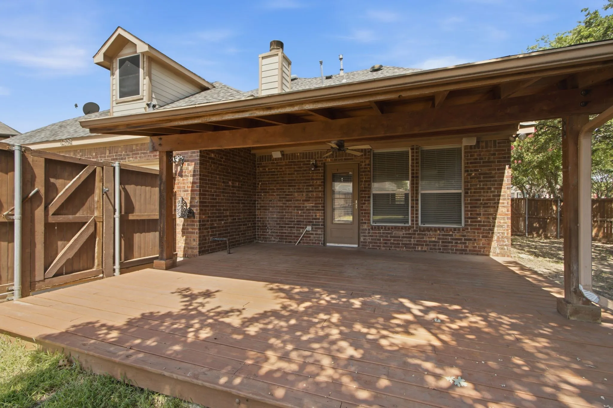 Single Family Residence For Rent in Denton County , 6208 Stewart Boulevard, The Colony, Texas 75056, 4 Bedroom, 3 Bathroom, 2 Garage spaces, 2,991 Sqft, built in 1999, mls#21322781, Real Estate Agent in The Colony, Homes For Rent in Denton county, Homes For Rent in The Colony, Realtor in The Colony Texas, Real Estate Brokerage Independent Realty Texas, Luminita Cordes Realtor