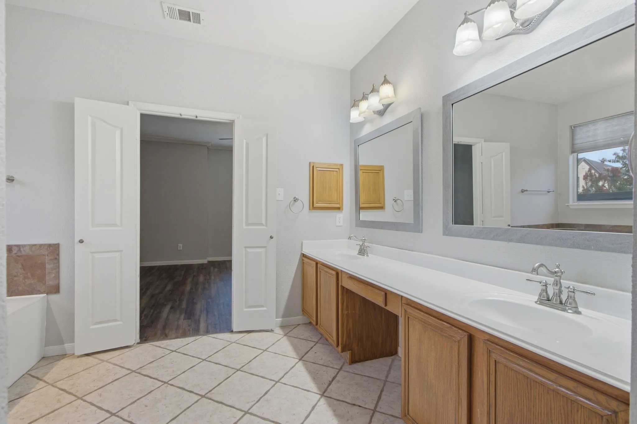Single Family Residence For Rent in Denton County , 6208 Stewart Boulevard, The Colony, Texas 75056, 4 Bedroom, 3 Bathroom, 2 Garage spaces, 2,991 Sqft, built in 1999, mls#21322781, Real Estate Agent in The Colony, Homes For Rent in Denton county, Homes For Rent in The Colony, Realtor in The Colony Texas, Real Estate Brokerage Independent Realty Texas, Luminita Cordes Realtor
