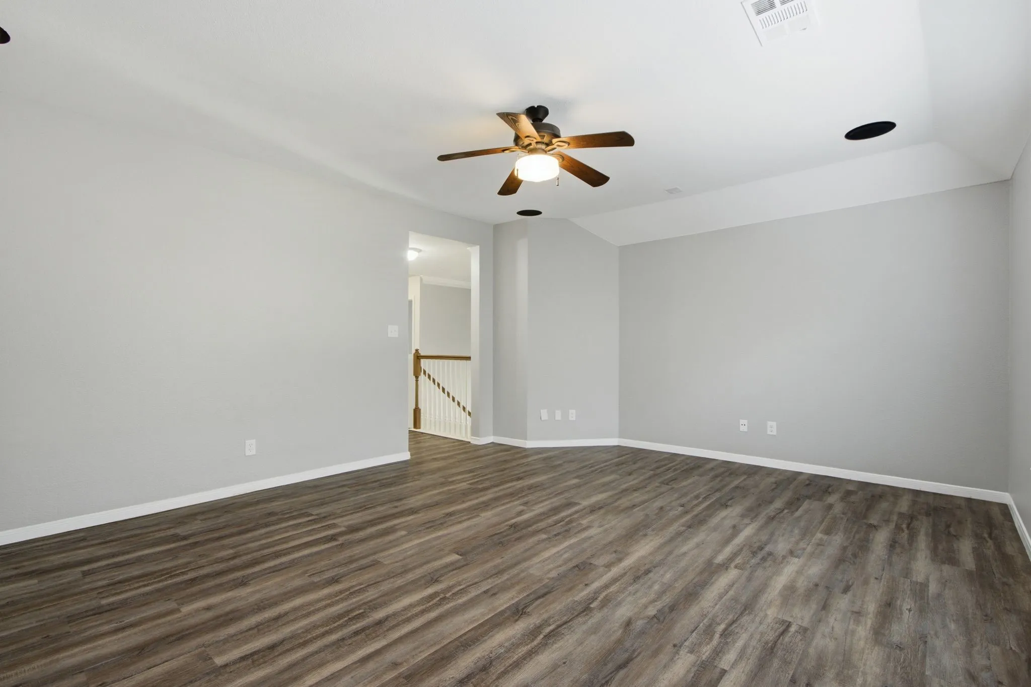 Single Family Residence For Rent in Denton County , 6208 Stewart Boulevard, The Colony, Texas 75056, 4 Bedroom, 3 Bathroom, 2 Garage spaces, 2,991 Sqft, built in 1999, mls#21322781, Real Estate Agent in The Colony, Homes For Rent in Denton county, Homes For Rent in The Colony, Realtor in The Colony Texas, Real Estate Brokerage Independent Realty Texas, Luminita Cordes Realtor