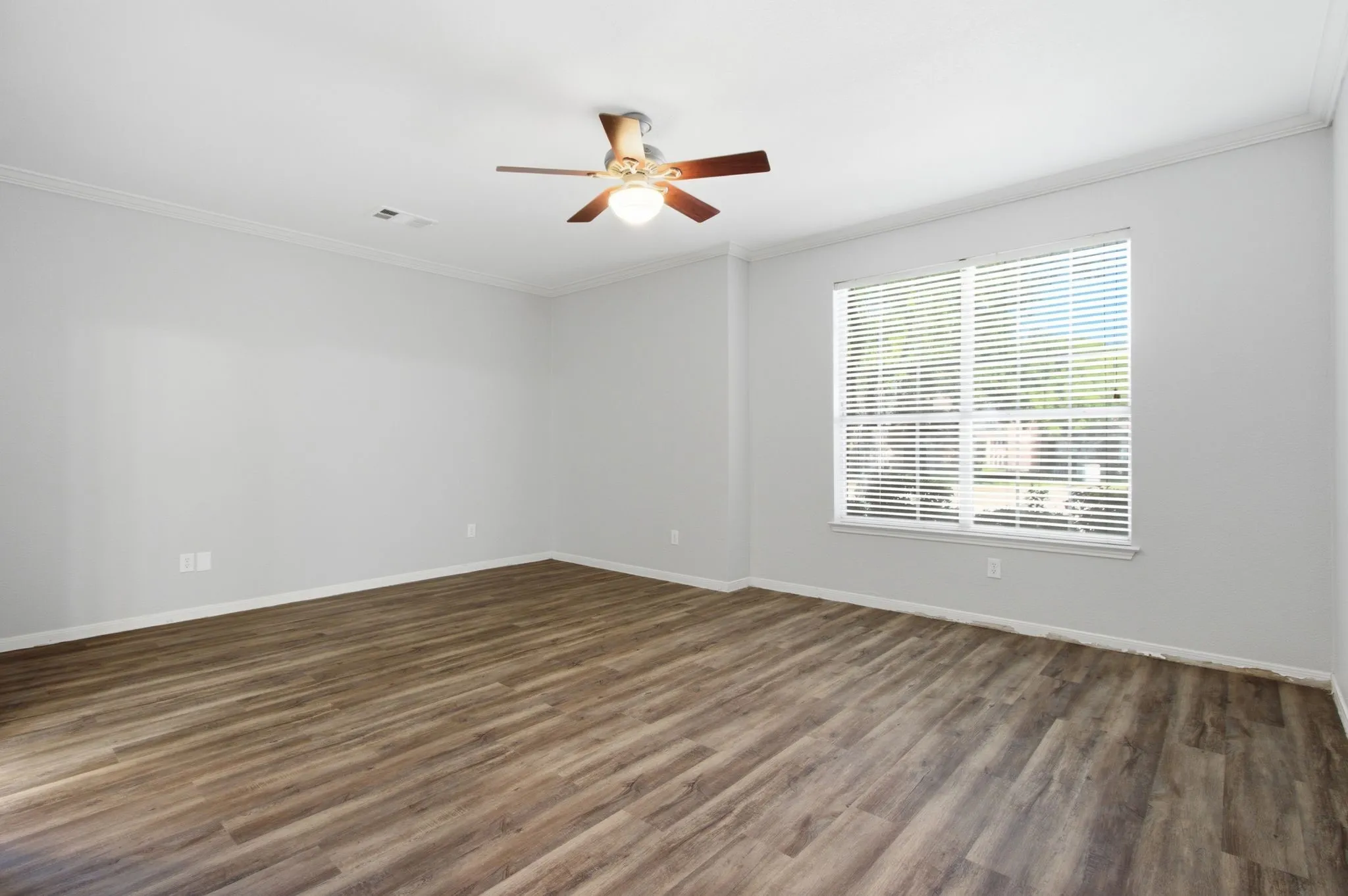 Single Family Residence For Rent in Denton County , 6208 Stewart Boulevard, The Colony, Texas 75056, 4 Bedroom, 3 Bathroom, 2 Garage spaces, 2,991 Sqft, built in 1999, mls#21322781, Real Estate Agent in The Colony, Homes For Rent in Denton county, Homes For Rent in The Colony, Realtor in The Colony Texas, Real Estate Brokerage Independent Realty Texas, Luminita Cordes Realtor