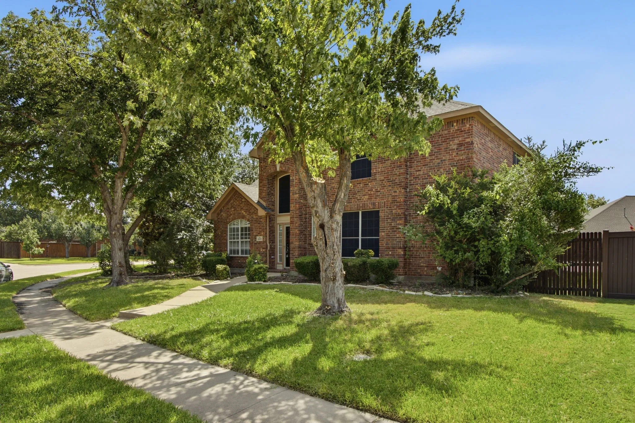 Single Family Residence For Rent in Denton County , 6208 Stewart Boulevard, The Colony, Texas 75056, 4 Bedroom, 3 Bathroom, 2 Garage spaces, 2,991 Sqft, built in 1999, mls#21322781, Real Estate Agent in The Colony, Homes For Rent in Denton county, Homes For Rent in The Colony, Realtor in The Colony Texas, Real Estate Brokerage Independent Realty Texas, Luminita Cordes Realtor