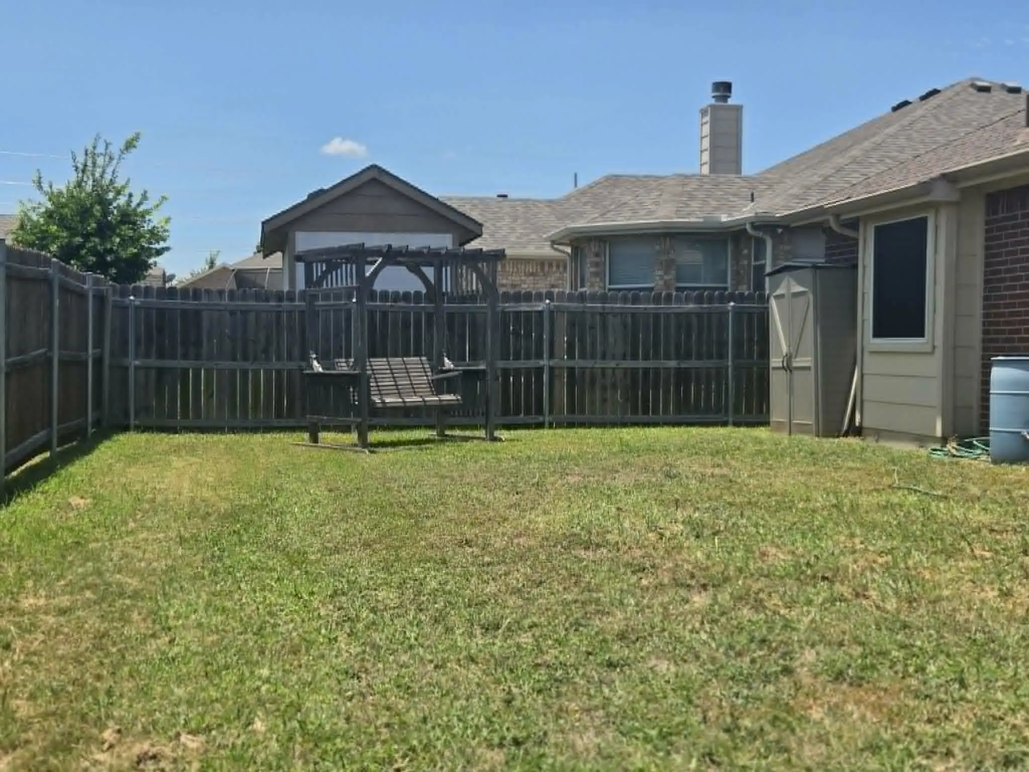 Single Family Residence For Sale in Tarrant County , 2009 Wahoo Drive, Mansfield, Texas 76063, 3 Bedroom, 2 Bathroom, 2 Garage spaces, 1,407 Sqft, built in 2003, mls#21322254, Real Estate Agent in Mansfield, Homes For Sale in Tarrant county, Homes For Sale in Mansfield, Realtor in Mansfield Texas, Real Estate Brokerage Independent Realty Texas, Luminita Cordes Realtor