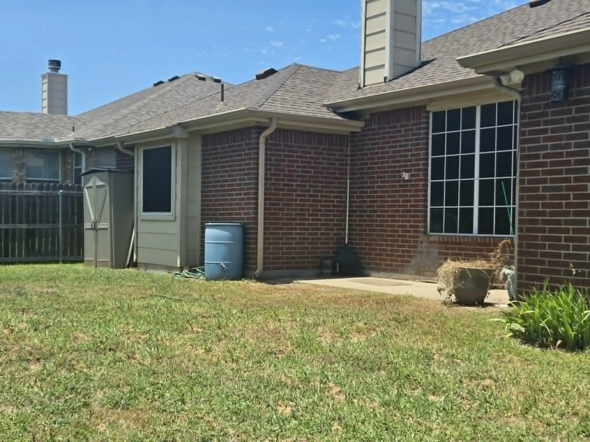 Single Family Residence For Sale in Tarrant County , 2009 Wahoo Drive, Mansfield, Texas 76063, 3 Bedroom, 2 Bathroom, 2 Garage spaces, 1,407 Sqft, built in 2003, mls#21322254, Real Estate Agent in Mansfield, Homes For Sale in Tarrant county, Homes For Sale in Mansfield, Realtor in Mansfield Texas, Real Estate Brokerage Independent Realty Texas, Luminita Cordes Realtor