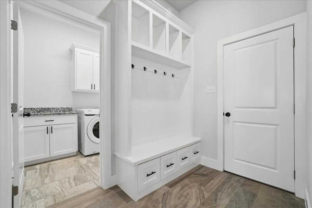 Single Family Residence For Sale in Parker County , 1005 Paradise Parkway, Poolville, Texas 76487, 3 Bedrooms, 2 Bathrooms, 2 Garage spaces, 2,066 Sqft, built in 2022, Price $460,000, mls#21318254, Real Estate Agent in Poolville, Homes For Sale in Parker county, Homes For Sale in Poolville, Realtor in Poolville Texas, Real Estate Brokerage Independent Realty Texas, Luminita Cordes Realtor
