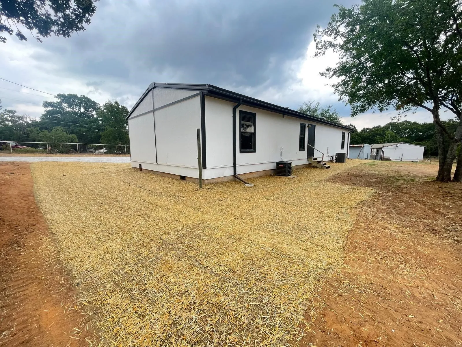 Manufactured Home For Rent in Parker County , 1404 Arvel Circle, Reno, Texas 76020, 4 Bedroom, 2 Bathroom, Garage spaces, 1,536 Sqft, built in 2016, mls#21322758, Real Estate Agent in Reno, Homes For Rent in Parker county, Homes For Rent in Reno, Realtor in Reno Texas, Real Estate Brokerage Independent Realty Texas, Luminita Cordes Realtor