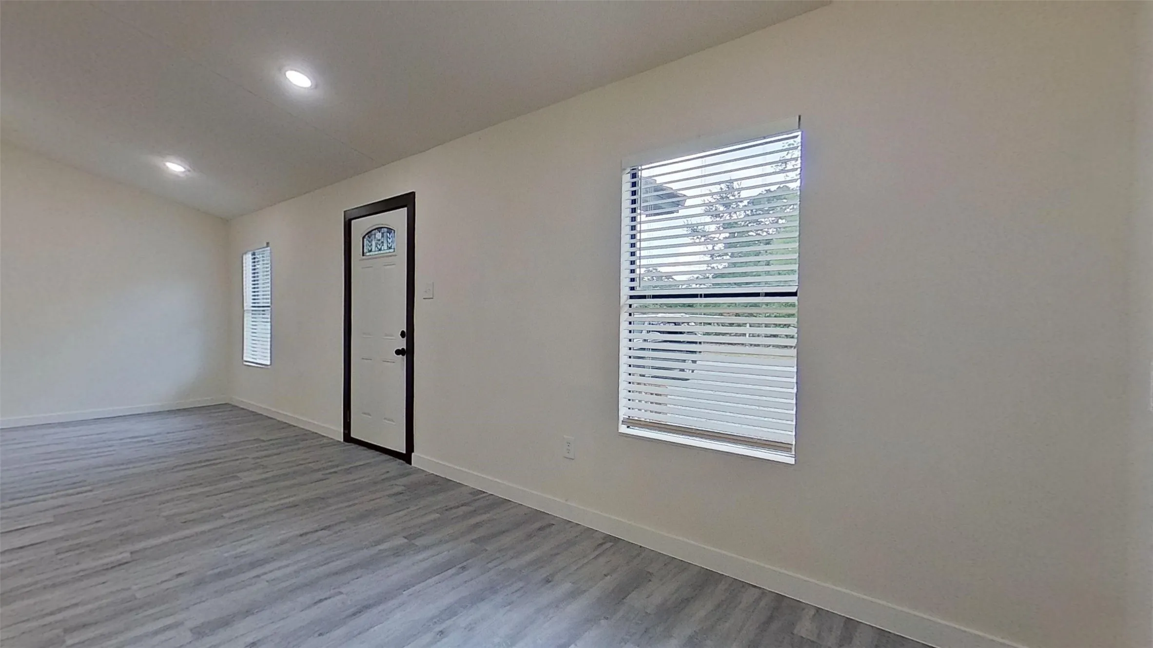 Manufactured Home For Rent in Parker County , 1404 Arvel Circle, Reno, Texas 76020, 4 Bedroom, 2 Bathroom, Garage spaces, 1,536 Sqft, built in 2016, mls#21322758, Real Estate Agent in Reno, Homes For Rent in Parker county, Homes For Rent in Reno, Realtor in Reno Texas, Real Estate Brokerage Independent Realty Texas, Luminita Cordes Realtor