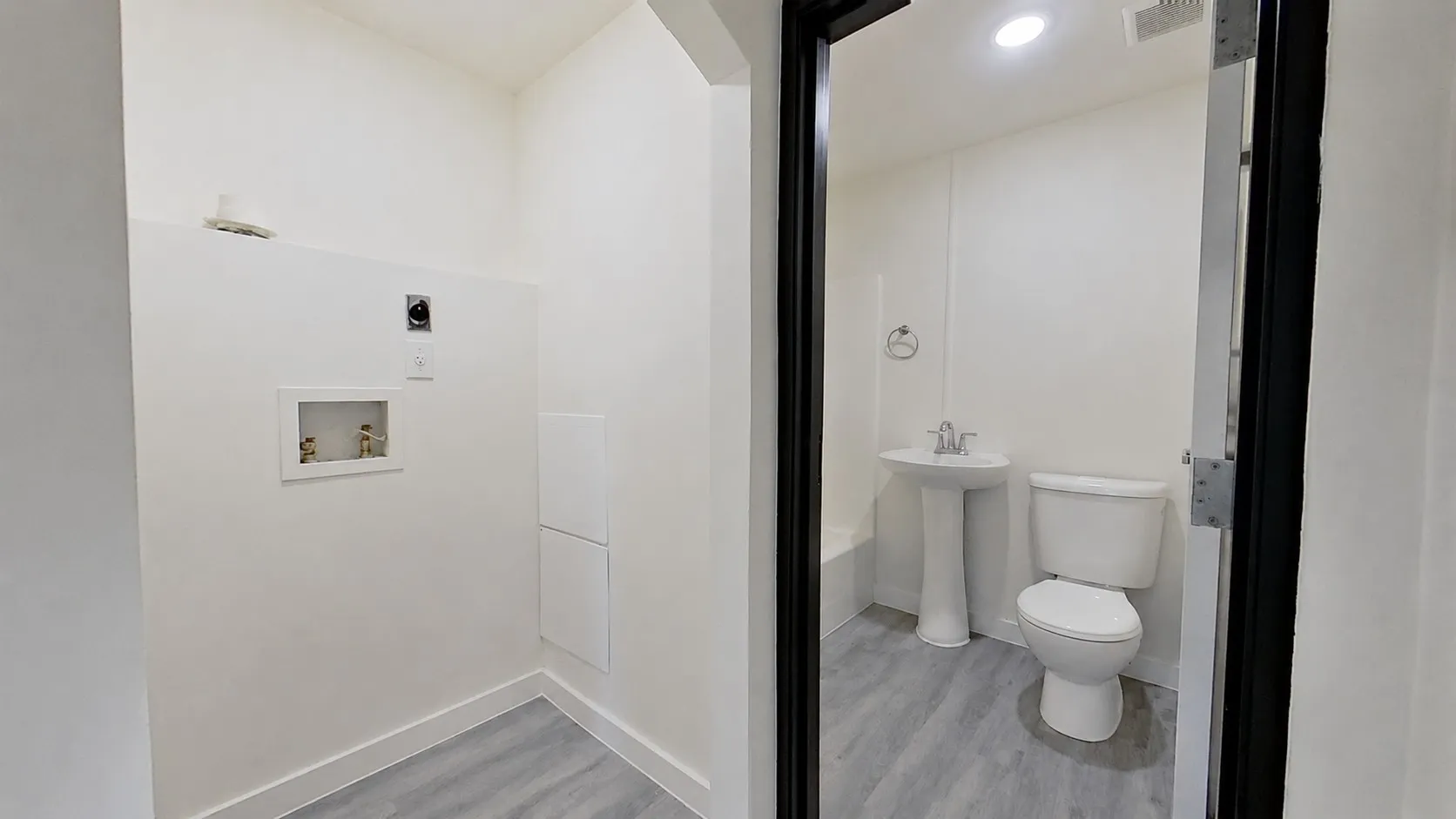 Manufactured Home For Rent in Parker County , 1404 Arvel Circle, Reno, Texas 76020, 4 Bedroom, 2 Bathroom, Garage spaces, 1,536 Sqft, built in 2016, mls#21322758, Real Estate Agent in Reno, Homes For Rent in Parker county, Homes For Rent in Reno, Realtor in Reno Texas, Real Estate Brokerage Independent Realty Texas, Luminita Cordes Realtor