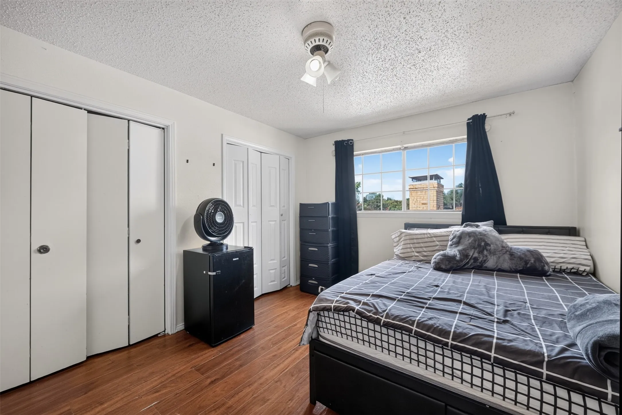 Single Family Residence For Sale in Dallas County , 1722 Leicester Street, Garland, Texas 75044, 4 Bedroom, 3 Bathroom, 2 Garage spaces, 2,189 Sqft, built in 1980, mls#21320264, Real Estate Agent in Garland, Homes For Sale in Dallas county, Homes For Sale in Garland, Realtor in Garland Texas, Real Estate Brokerage Independent Realty Texas, Luminita Cordes Realtor