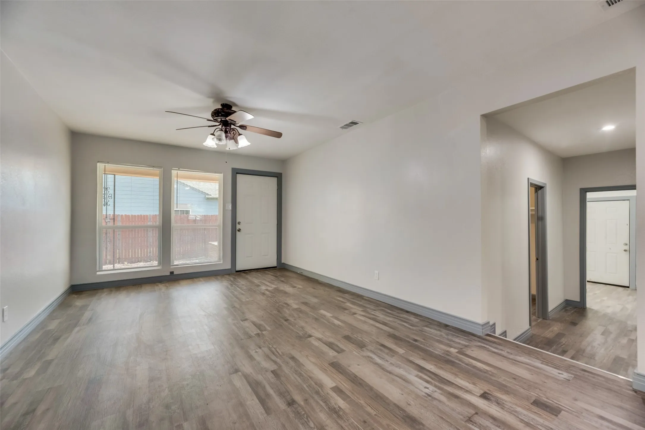 Duplex For Rent in Dallas County , 2210 Manor Street, Grand Prairie, Texas 75050, 3 Bedroom, 1 Bathroom, Garage spaces, 1,100 Sqft, built in 1953, mls#21322858, Real Estate Agent in Grand Prairie, Homes For Rent in Dallas county, Homes For Rent in Grand Prairie, Realtor in Grand Prairie Texas, Real Estate Brokerage Independent Realty Texas, Luminita Cordes Realtor