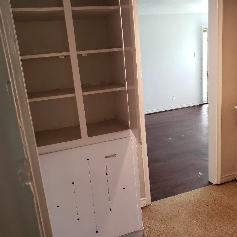 Apartment For Rent in Kaufman County , 400 Oak Drive 2A, Terrell, Texas 75143, 2 Bedrooms, 1 Bathroom, Garage spaces, 910 Sqft, built in 1960, Price $950, mls#21322872, Real Estate Agent in Terrell, Homes For Rent in Kaufman county, Homes For Rent in Terrell, Realtor in Terrell Texas, Real Estate Brokerage Independent Realty Texas, Luminita Cordes Realtor