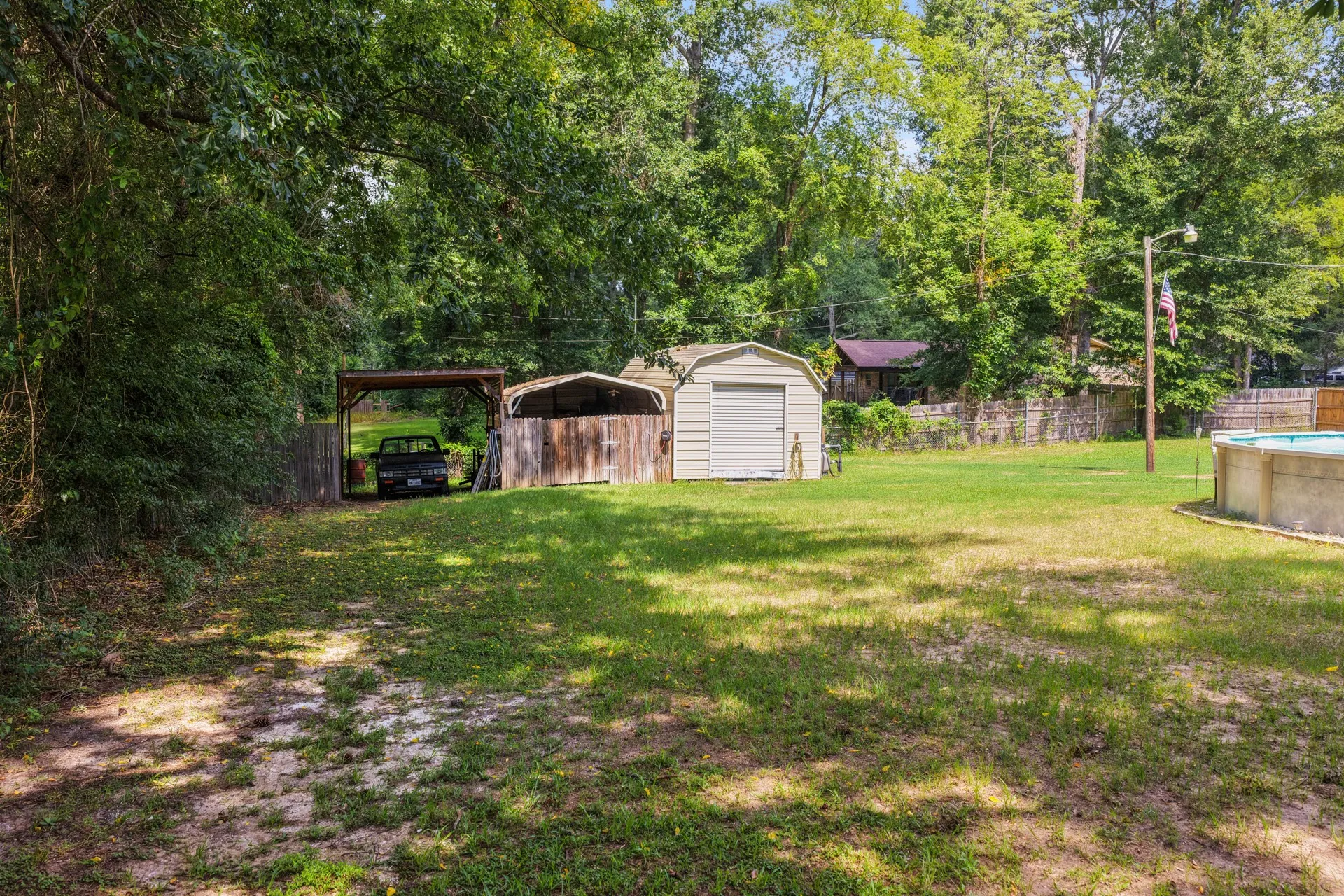 Single Family Residence For Sale in Morris County , 112 Priscilla Lane, Lone Star, Texas 75668, 4 Bedroom, 2 Bathroom, Garage spaces, 1,700 Sqft, built in 1965, mls#21322536, Real Estate Agent in Lone Star, Homes For Sale in Morris county, Homes For Sale in Lone Star, Realtor in Lone Star Texas, Real Estate Brokerage Independent Realty Texas, Luminita Cordes Realtor