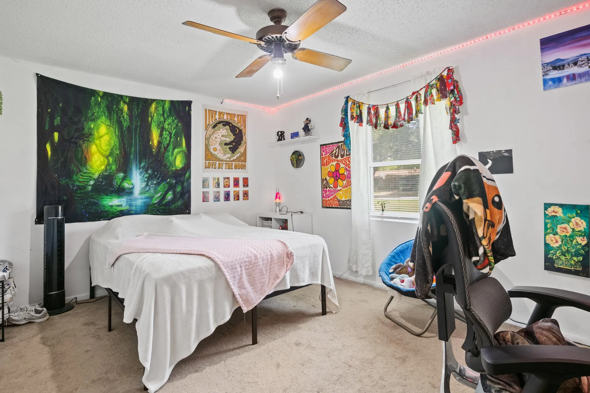 Single Family Residence For Sale in Morris County , 112 Priscilla Lane, Lone Star, Texas 75668, 4 Bedroom, 2 Bathroom, Garage spaces, 1,700 Sqft, built in 1965, mls#21322536, Real Estate Agent in Lone Star, Homes For Sale in Morris county, Homes For Sale in Lone Star, Realtor in Lone Star Texas, Real Estate Brokerage Independent Realty Texas, Luminita Cordes Realtor