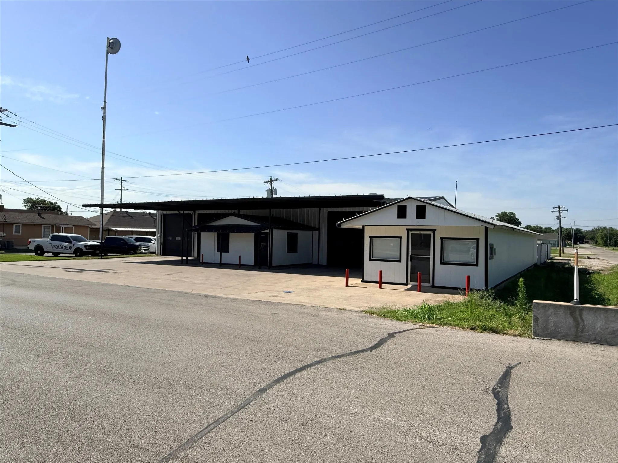 Business For Sale in Denton County , 504 Bolivar Street, Sanger, Texas 76266, 0, 0, Garage spaces, 0 Sqft, built in 1980, Price $750,000, mls#21320283, Real Estate Agent in Sanger, Homes For Sale in Denton county, Homes For Sale in Sanger, Realtor in Sanger Texas, Real Estate Brokerage Independent Realty Texas, Luminita Cordes Realtor