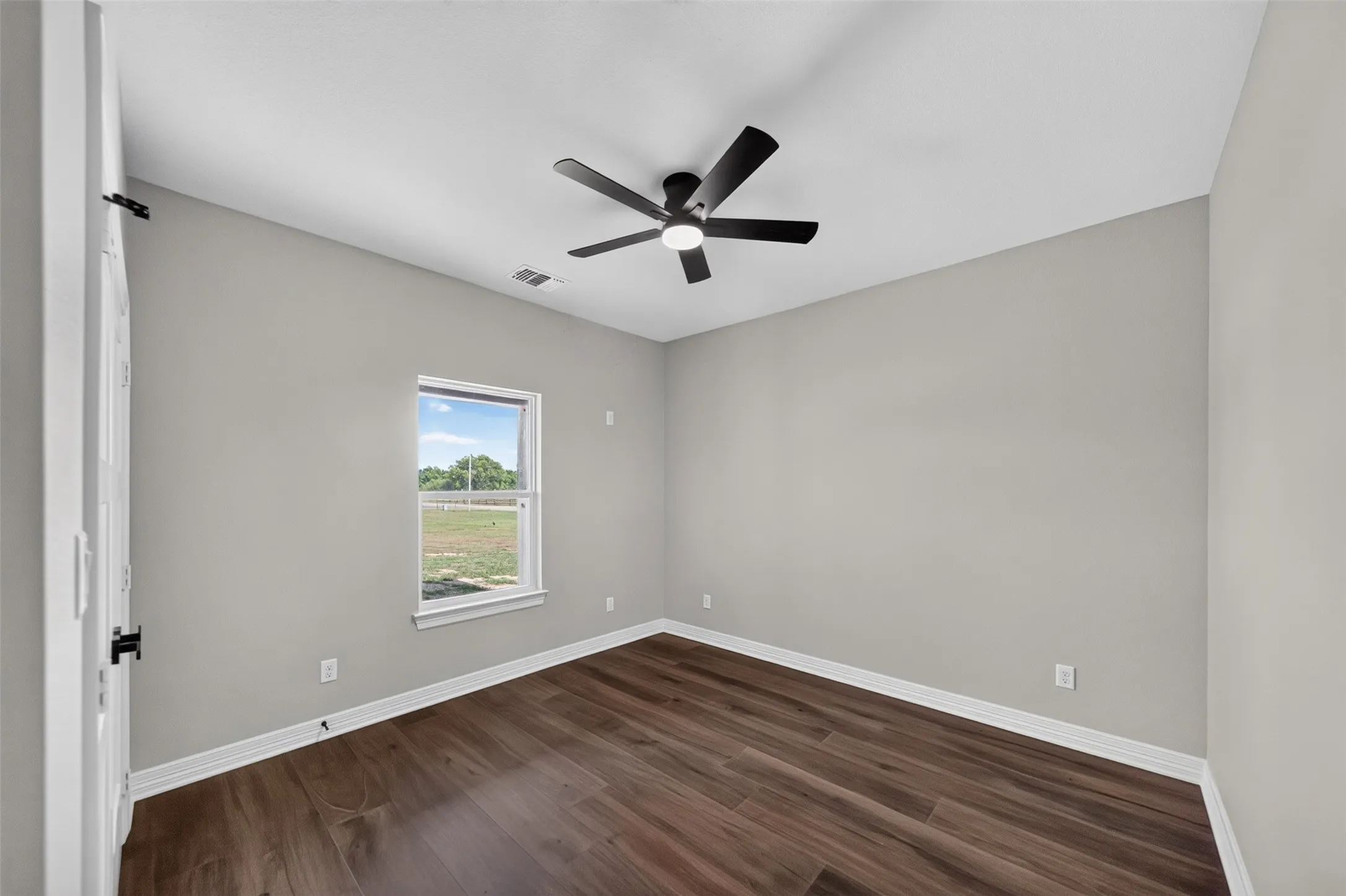 Single Family Residence For Sale in Smith County , 17814 County Road 285, Arp, Texas 75750, 3 Bedroom, 2 Bathroom, Garage spaces, 1,800 Sqft, built in 2026, mls#21322267, Real Estate Agent in Arp, Homes For Sale in Smith county, Homes For Sale in Arp, Realtor in Arp Texas, Real Estate Brokerage Independent Realty Texas, Luminita Cordes Realtor