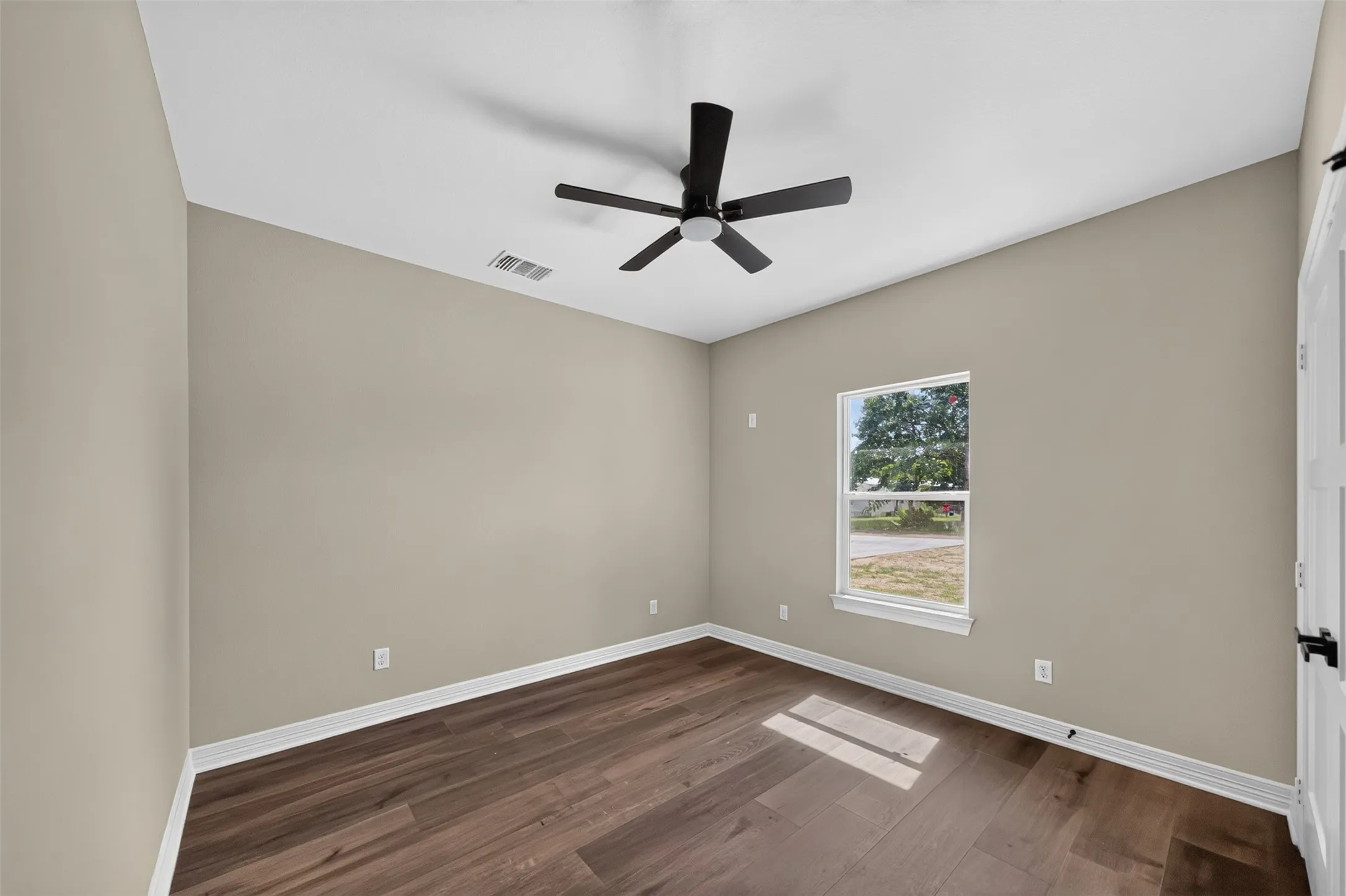 Single Family Residence For Sale in Smith County , 17814 County Road 285, Arp, Texas 75750, 3 Bedroom, 2 Bathroom, Garage spaces, 1,800 Sqft, built in 2026, mls#21322267, Real Estate Agent in Arp, Homes For Sale in Smith county, Homes For Sale in Arp, Realtor in Arp Texas, Real Estate Brokerage Independent Realty Texas, Luminita Cordes Realtor