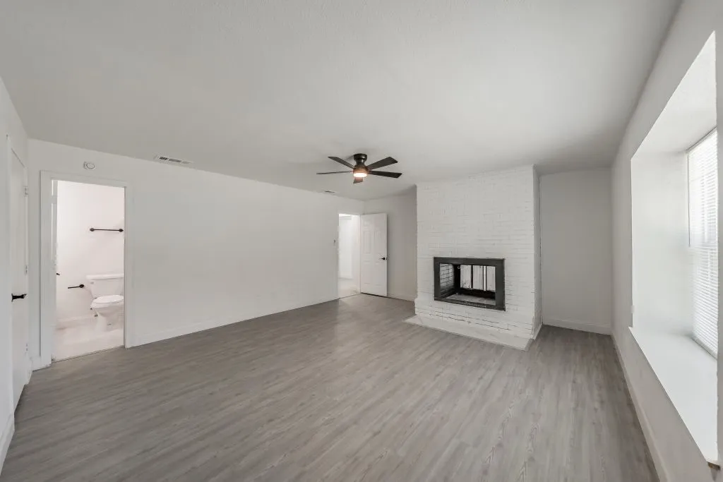 Single Family Residence For Sale in Dallas County , 114 Wagon Wheel Lane, Wylie, Texas 75098, 3 Bedroom, 2 Bathroom, 1 Garage spaces, 1,498 Sqft, built in 1979, mls#21322539, Real Estate Agent in Wylie, Homes For Sale in Dallas county, Homes For Sale in Wylie, Realtor in Wylie Texas, Real Estate Brokerage Independent Realty Texas, Luminita Cordes Realtor