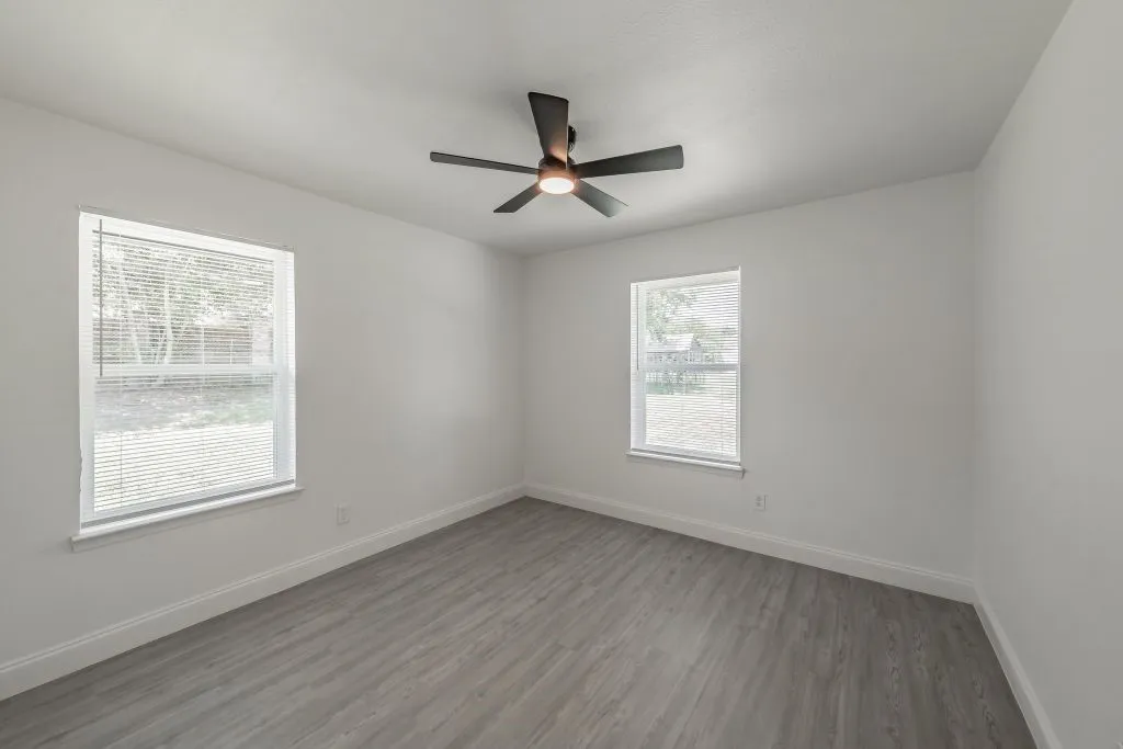 Single Family Residence For Sale in Dallas County , 114 Wagon Wheel Lane, Wylie, Texas 75098, 3 Bedroom, 2 Bathroom, 1 Garage spaces, 1,498 Sqft, built in 1979, mls#21322539, Real Estate Agent in Wylie, Homes For Sale in Dallas county, Homes For Sale in Wylie, Realtor in Wylie Texas, Real Estate Brokerage Independent Realty Texas, Luminita Cordes Realtor