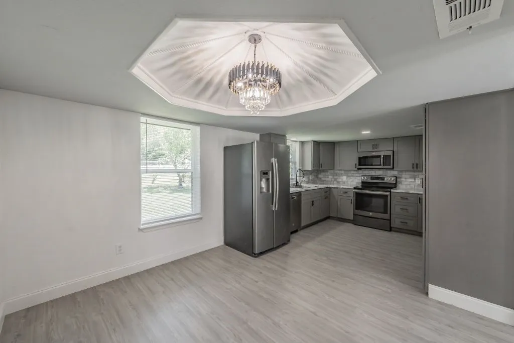 Single Family Residence For Sale in Dallas County , 114 Wagon Wheel Lane, Wylie, Texas 75098, 3 Bedroom, 2 Bathroom, 1 Garage spaces, 1,498 Sqft, built in 1979, mls#21322539, Real Estate Agent in Wylie, Homes For Sale in Dallas county, Homes For Sale in Wylie, Realtor in Wylie Texas, Real Estate Brokerage Independent Realty Texas, Luminita Cordes Realtor