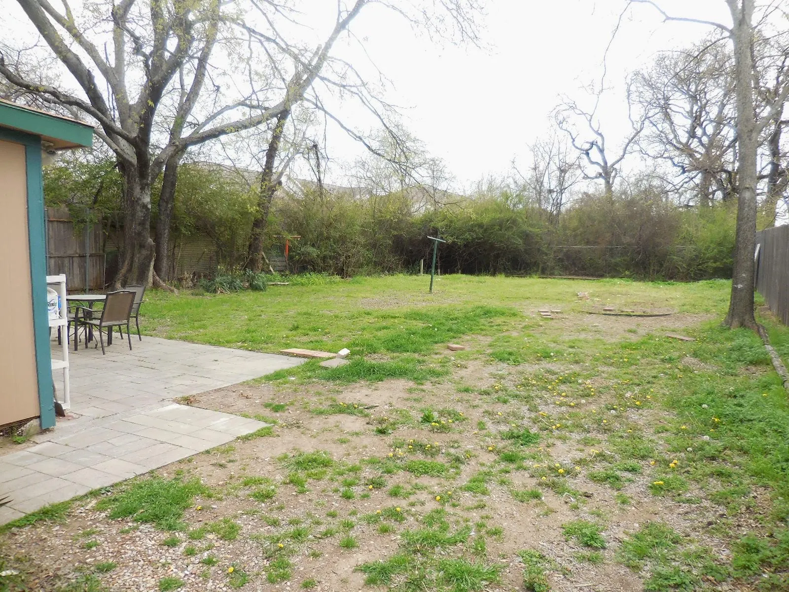 Duplex For Rent in Denton County , 1311.5 Margie Street, Denton, Texas 76201, 1 Bedroom, 1 Bathroom, Garage spaces, 250 Sqft, built in 1969, mls#21322695, Real Estate Agent in Denton, Homes For Rent in Denton county, Homes For Rent in Denton, Realtor in Denton Texas, Real Estate Brokerage Independent Realty Texas, Luminita Cordes Realtor
