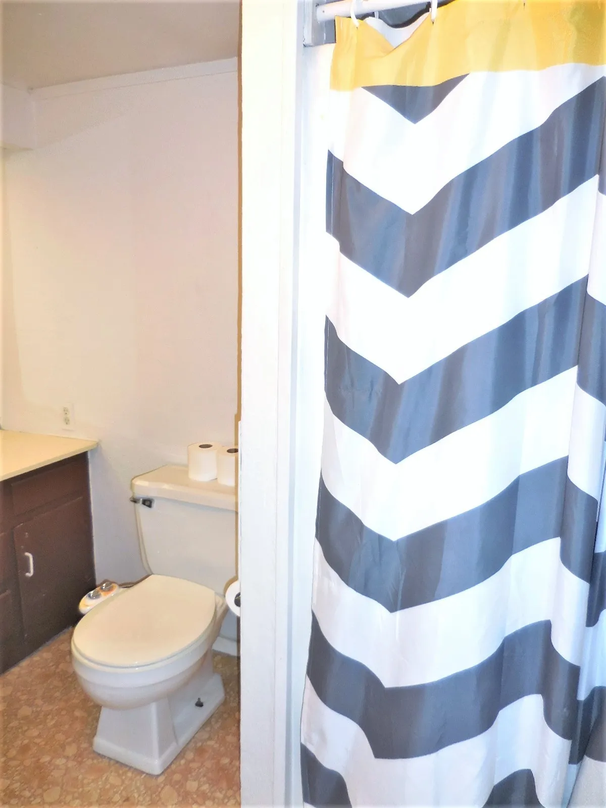 Duplex For Rent in Denton County , 1311.5 Margie Street, Denton, Texas 76201, 1 Bedroom, 1 Bathroom, Garage spaces, 250 Sqft, built in 1969, mls#21322695, Real Estate Agent in Denton, Homes For Rent in Denton county, Homes For Rent in Denton, Realtor in Denton Texas, Real Estate Brokerage Independent Realty Texas, Luminita Cordes Realtor