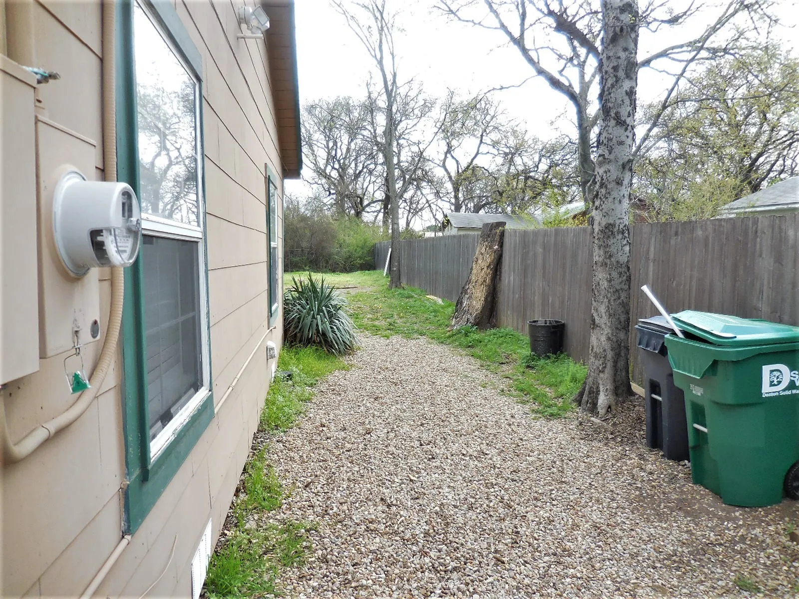 Duplex For Rent in Denton County , 1311.5 Margie Street, Denton, Texas 76201, 1 Bedroom, 1 Bathroom, Garage spaces, 250 Sqft, built in 1969, mls#21322695, Real Estate Agent in Denton, Homes For Rent in Denton county, Homes For Rent in Denton, Realtor in Denton Texas, Real Estate Brokerage Independent Realty Texas, Luminita Cordes Realtor