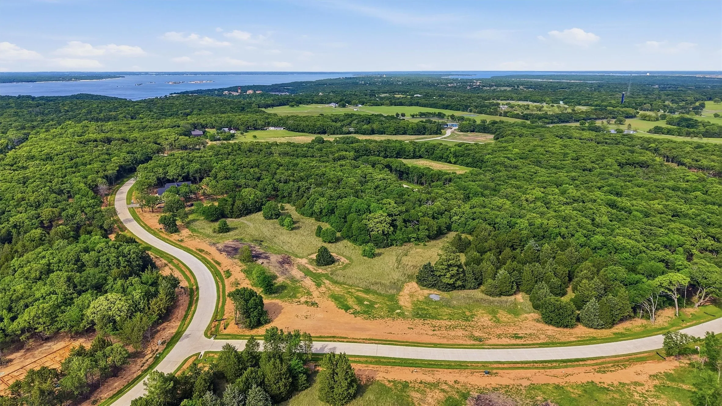 Improved Land For Sale in Grayson County , 271 White Tail Way, Pottsboro, Texas 75076, 0, 0, Garage spaces, 0 Sqft, built in 0, Price $200,000, mls#21322812, Real Estate Agent in Pottsboro, Homes For Sale in Grayson county, Homes For Sale in Pottsboro, Realtor in Pottsboro Texas, Real Estate Brokerage Independent Realty Texas, Luminita Cordes Realtor