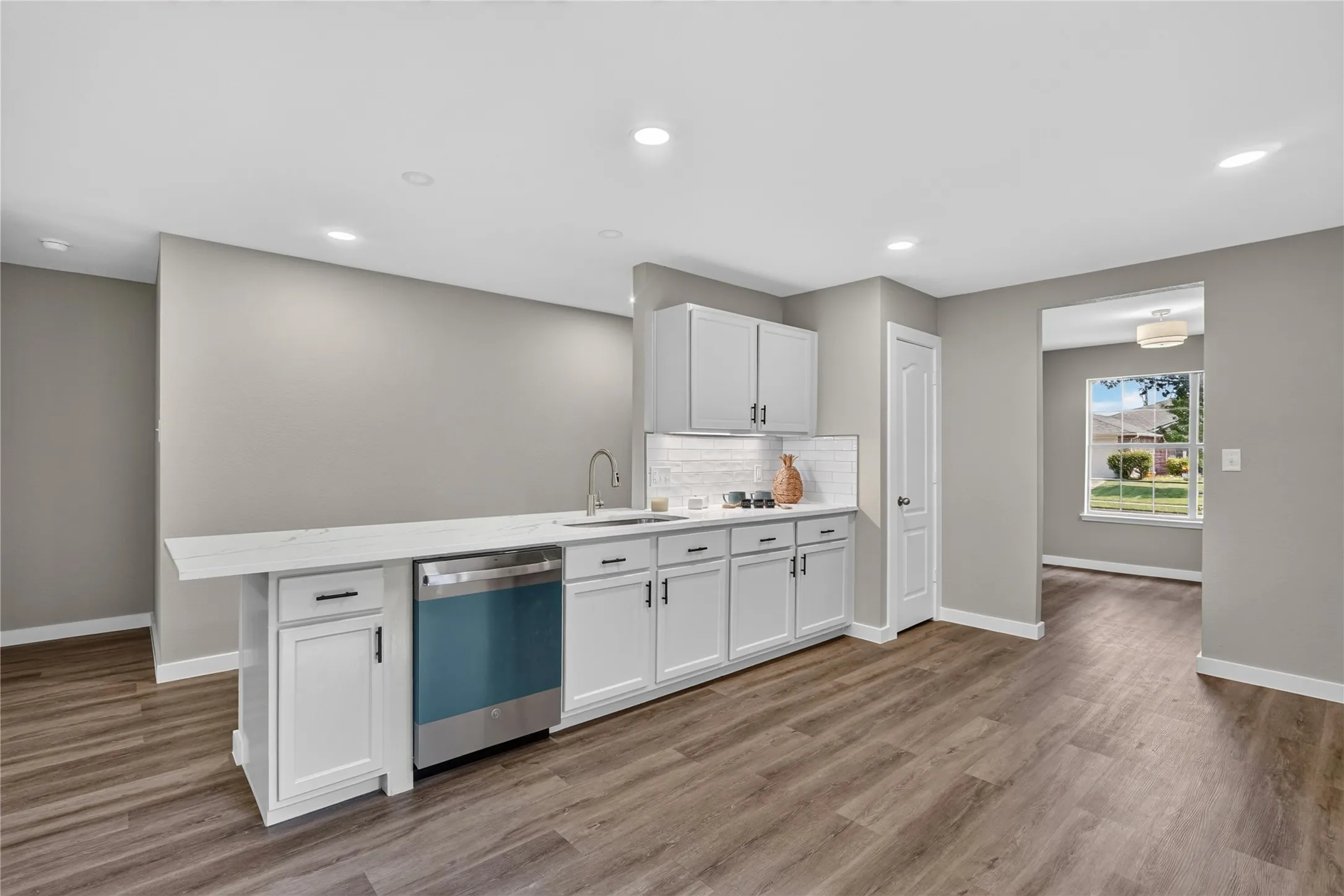 Single Family Residence For Sale in Rockwall County , 508 Ame Lane, Royse City, Texas 75189, 4 Bedroom, 2 Bathroom, 2 Garage spaces, 1,720 Sqft, built in 2006, mls#21322904, Real Estate Agent in Royse City, Homes For Sale in Rockwall county, Homes For Sale in Royse City, Realtor in Royse City Texas, Real Estate Brokerage Independent Realty Texas, Luminita Cordes Realtor