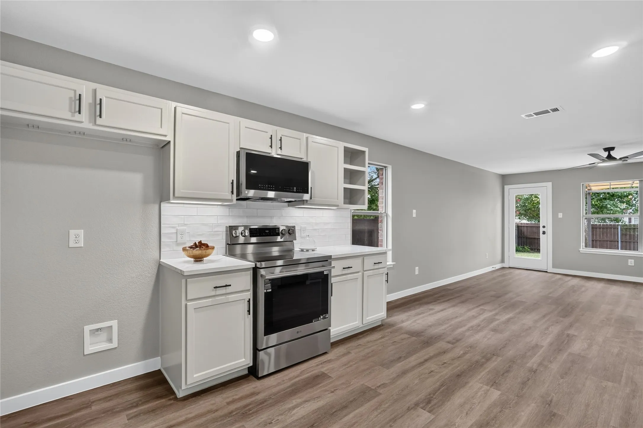 Single Family Residence For Sale in Rockwall County , 508 Ame Lane, Royse City, Texas 75189, 4 Bedroom, 2 Bathroom, 2 Garage spaces, 1,720 Sqft, built in 2006, mls#21322904, Real Estate Agent in Royse City, Homes For Sale in Rockwall county, Homes For Sale in Royse City, Realtor in Royse City Texas, Real Estate Brokerage Independent Realty Texas, Luminita Cordes Realtor